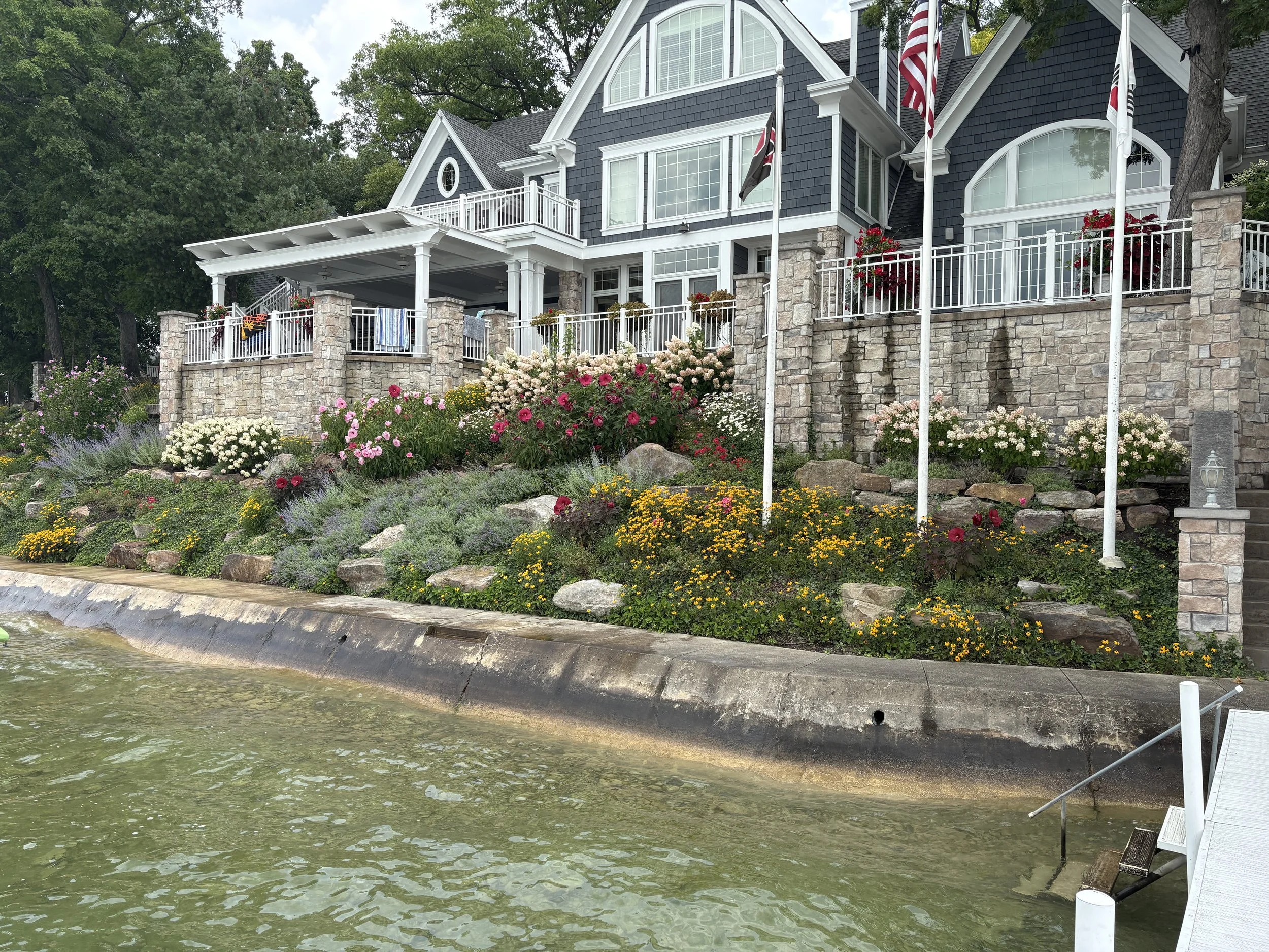 Tough Lakeside Hill Plantscape 