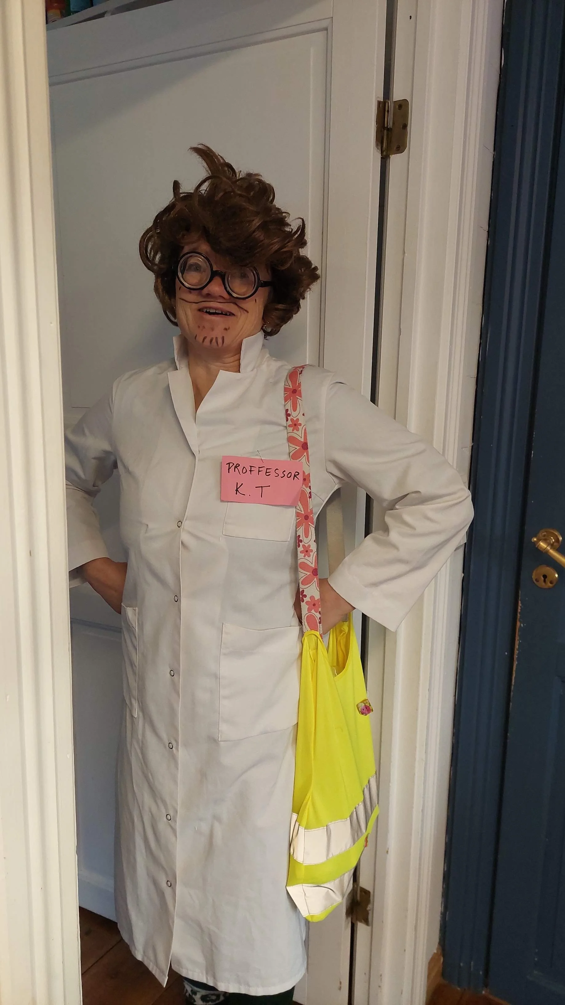 Leik og moro med de tilsette i Aadland gards- og friluftsbarnehage