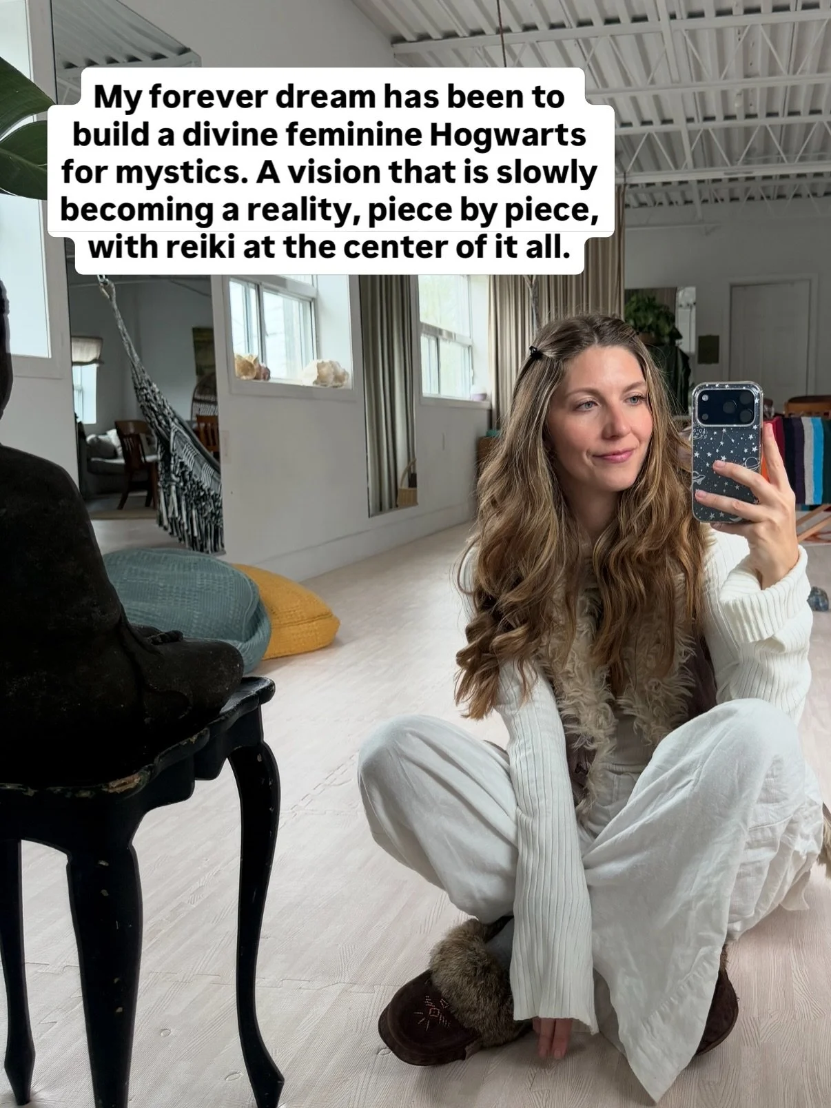My forever dream has always been to build a divine feminine Hogwarts for mystics. A vision that is slowly becoming a reality, piece by piece, with reiki at the center of it all.🤲🏼

Getting to spend entire days sharing reiki and energy healing teach