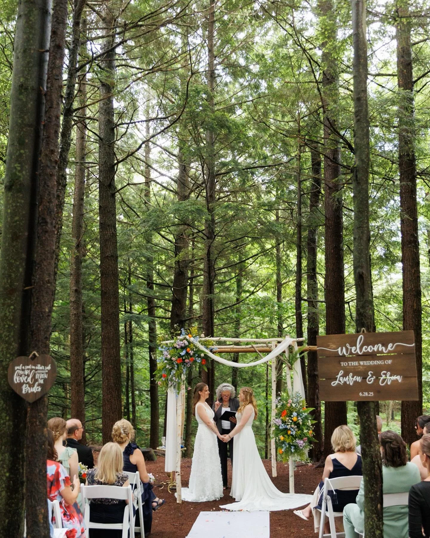 Since we have entered &ldquo;second winter&rdquo; in Vermont I am just dreaming of green forests and warm weather 🍃

This might be my favorite ceremony location ever. 

Venue: @croftersgreen
Officiant: marryusmitzi
Planner: @threeheartsstudiovt
Hair