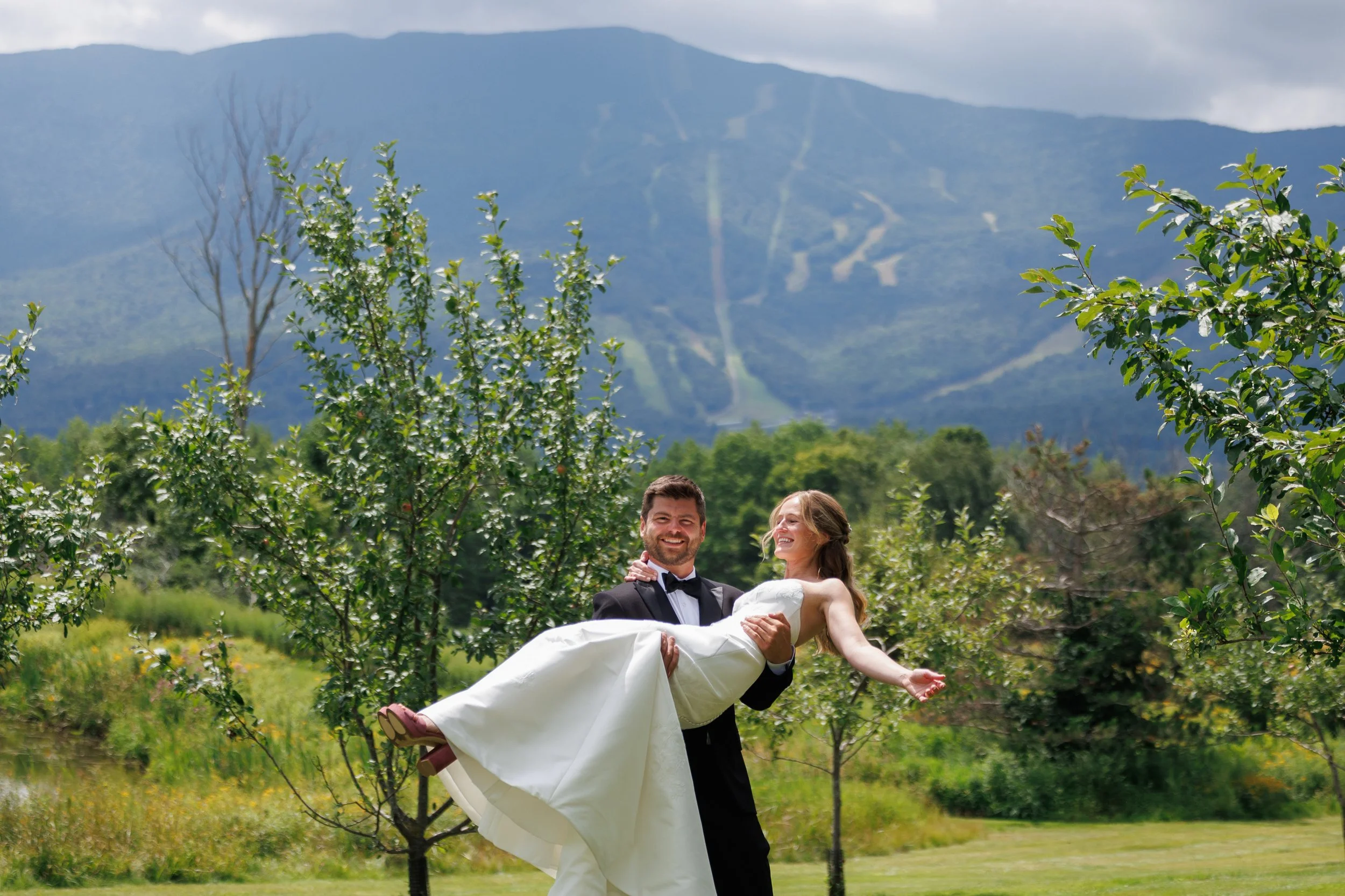 mad-river-barn-wedding-waitsfield-vermont-114.jpg