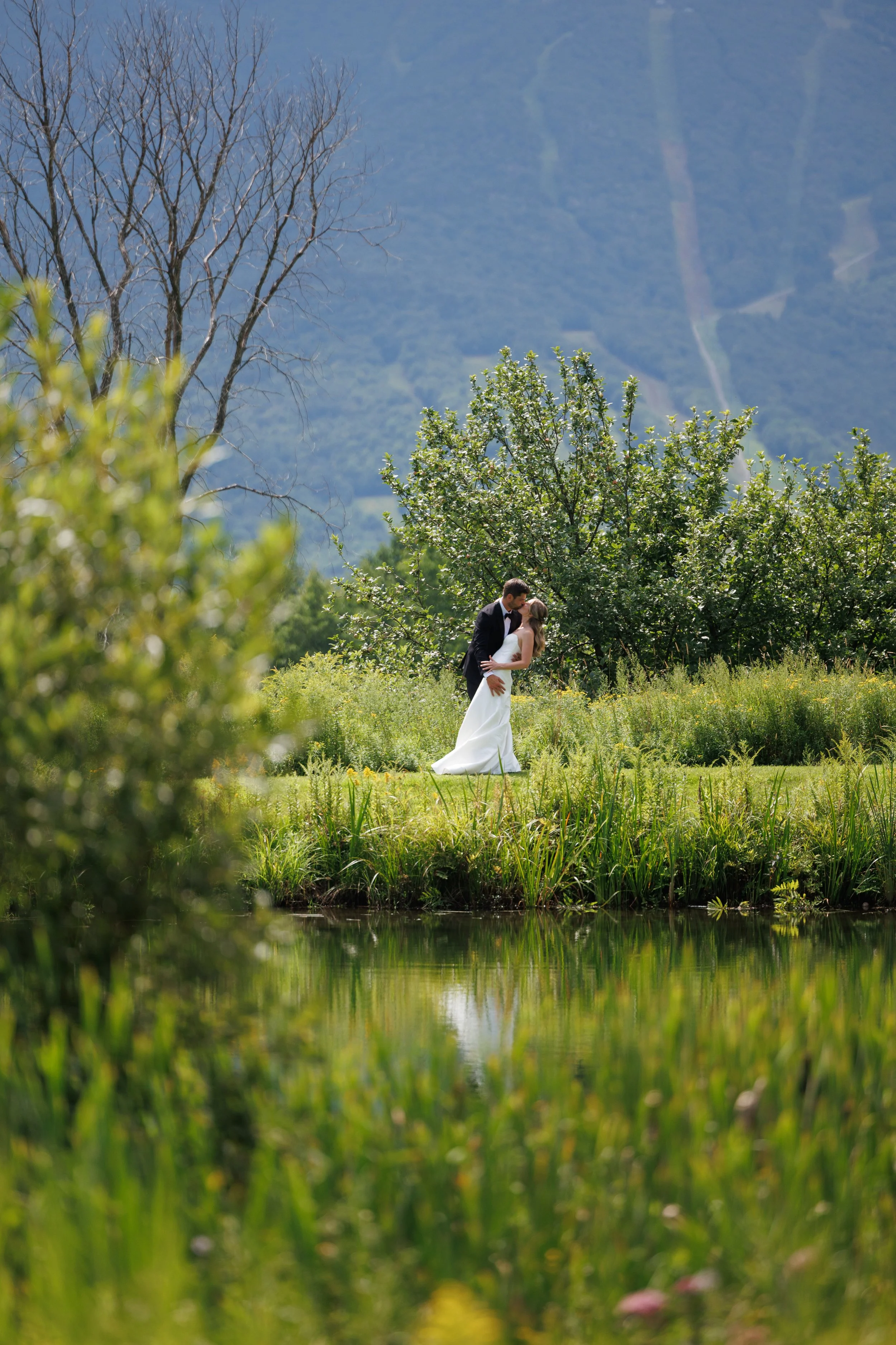 mad-river-barn-wedding-waitsfield-vermont-169.jpg