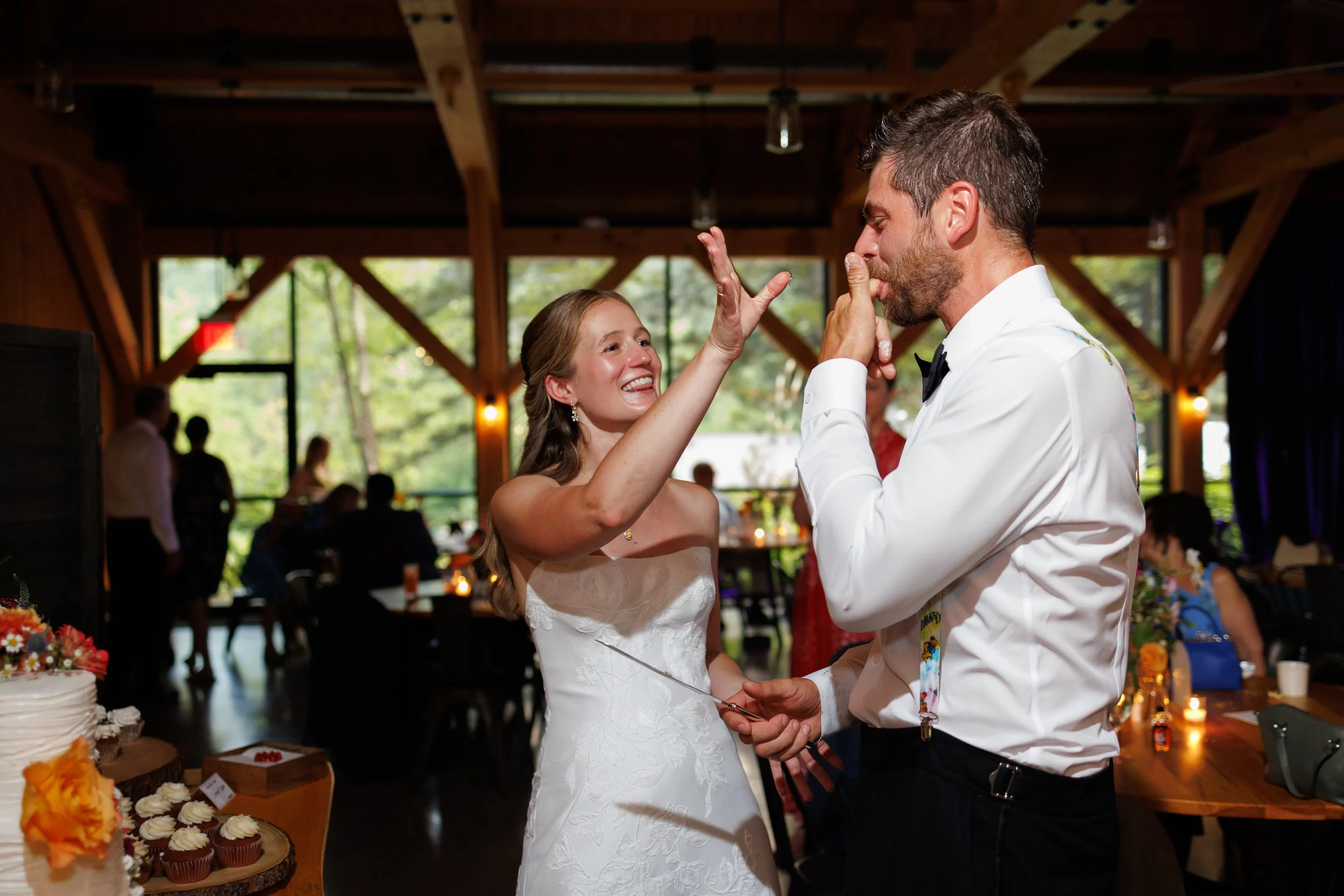 mad-river-barn-wedding-waitsfield-vermont-791.jpg