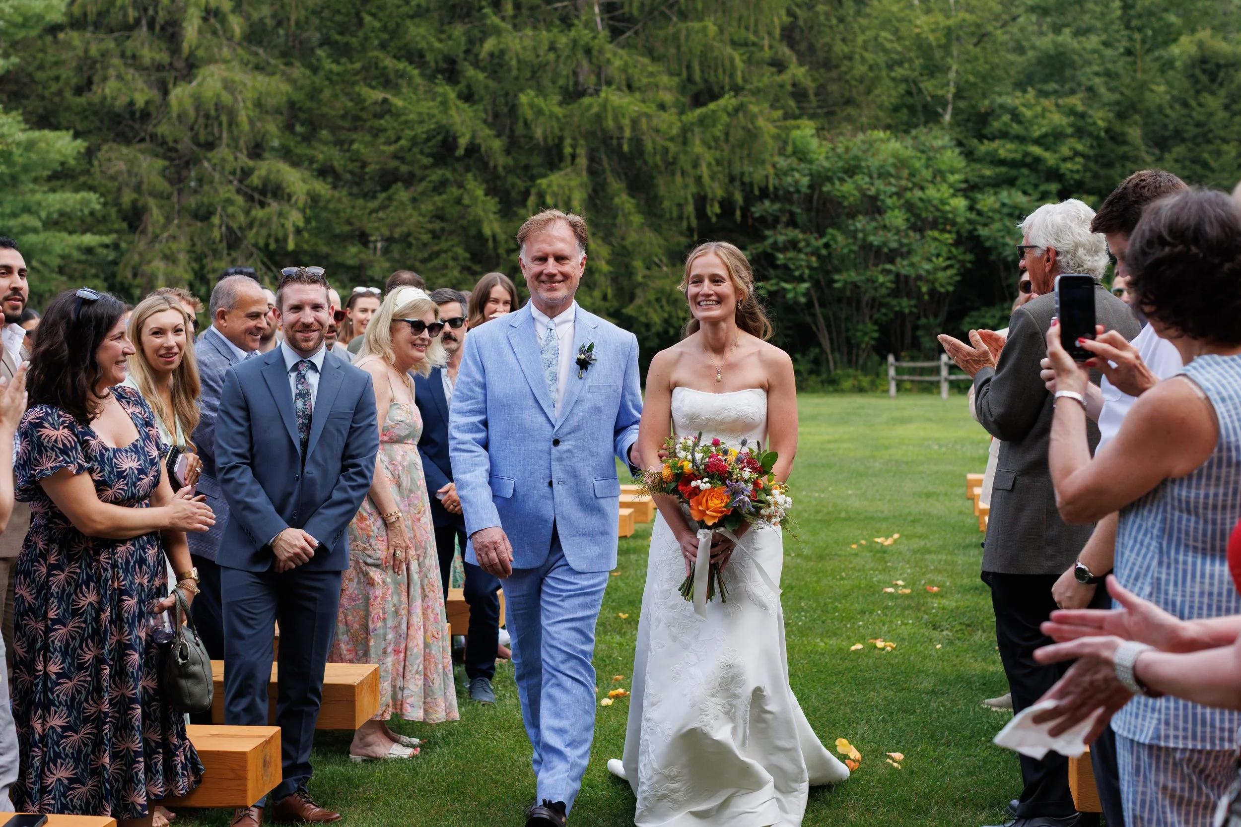 mad-river-barn-wedding-ceremony-waitsfield-vermont-345.jpg
