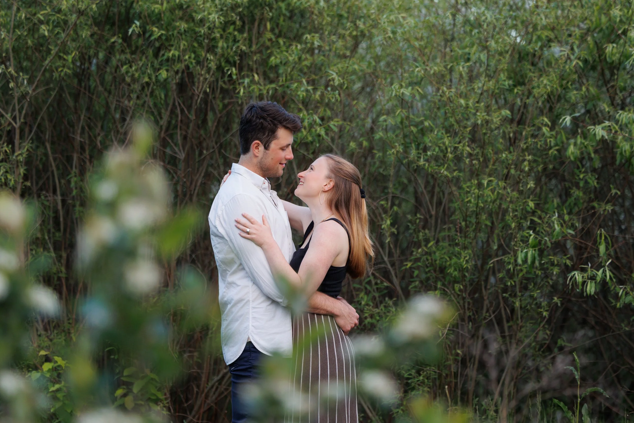 oakledge-park-south-burlington-vermont-engagement-session-018.jpg