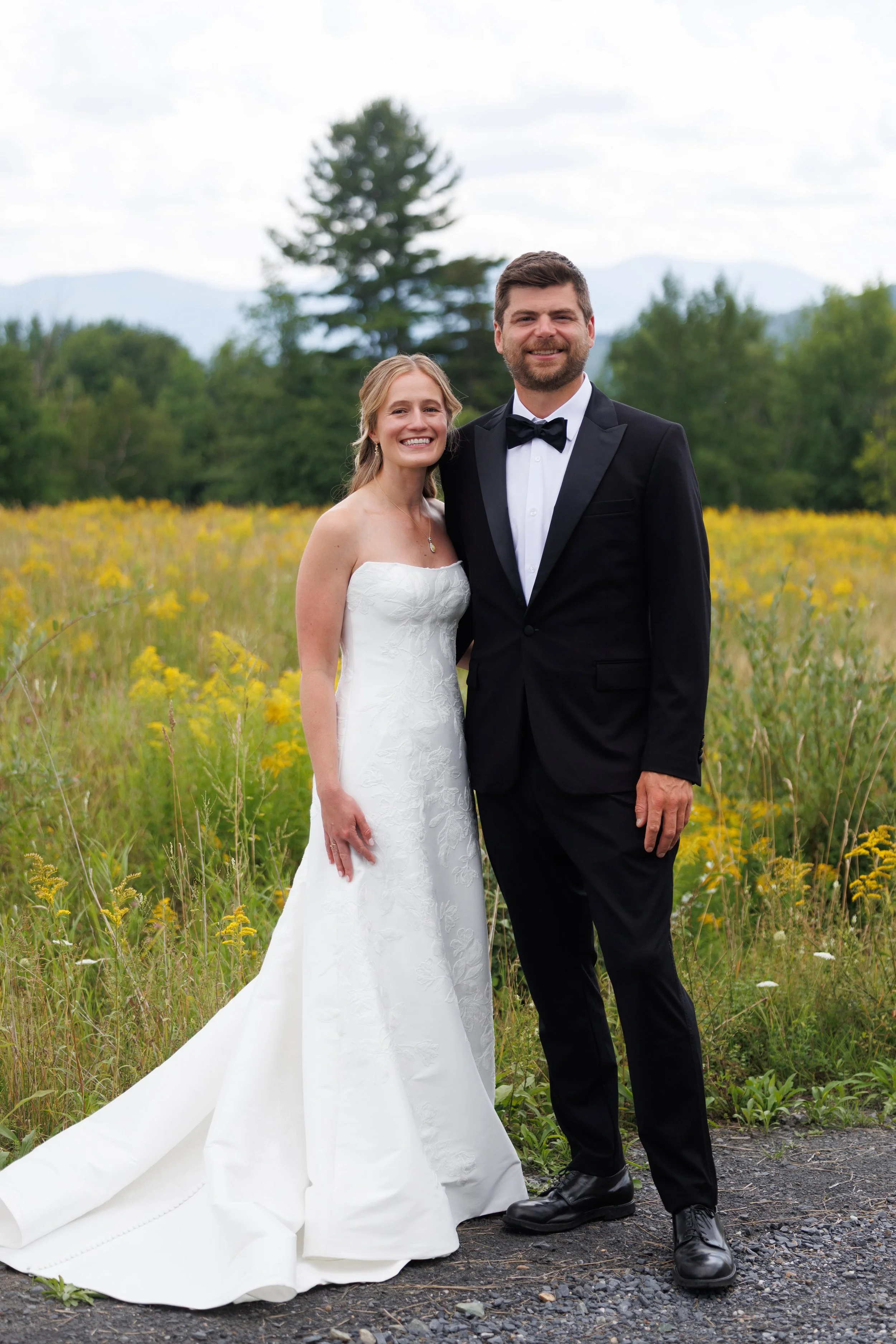 mad-river-barn-wedding-waitsfield-vermont-076.jpg