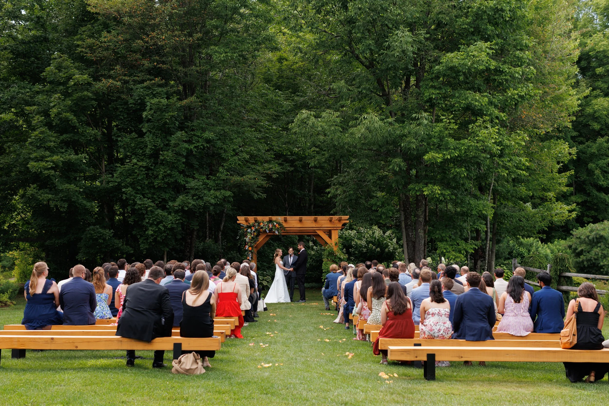 mad-river-barn-wedding-ceremony-waitsfield-vermont-375.jpg