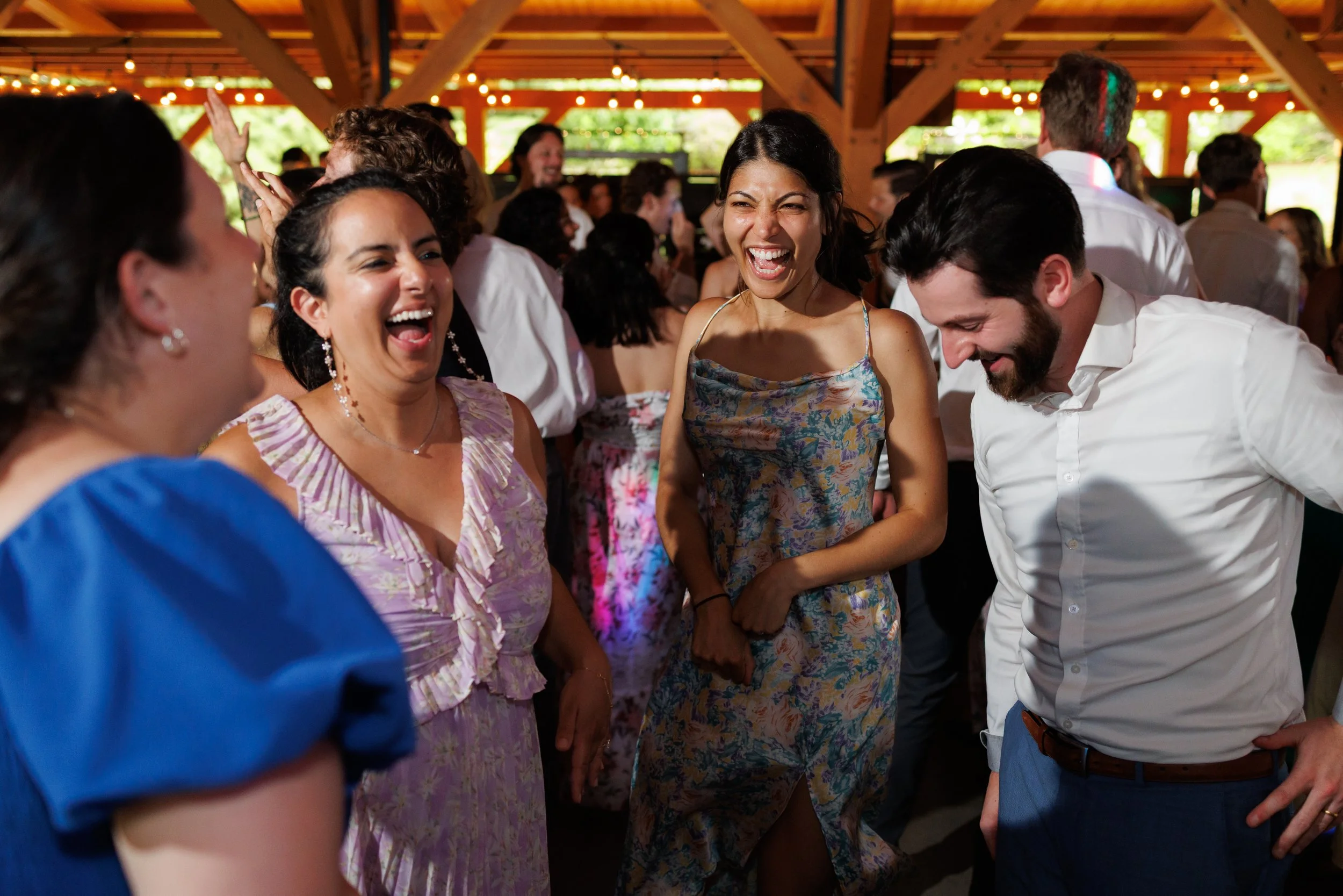 mad-river-barn-wedding-waitsfield-vermont-750.jpg