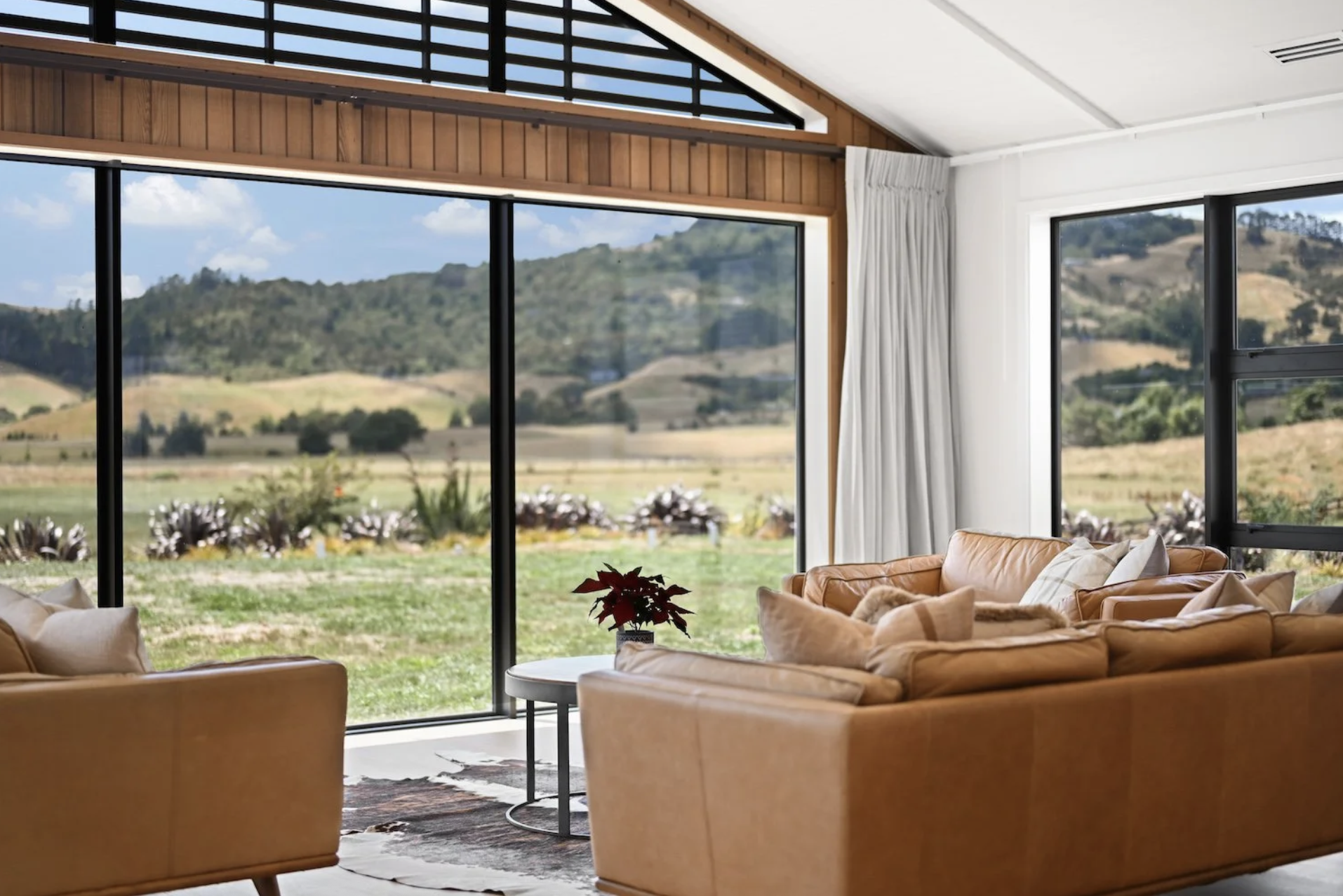 Custom Home Pricing Waikato: Why Square-Metre Rates Don’t Tell the Full Story