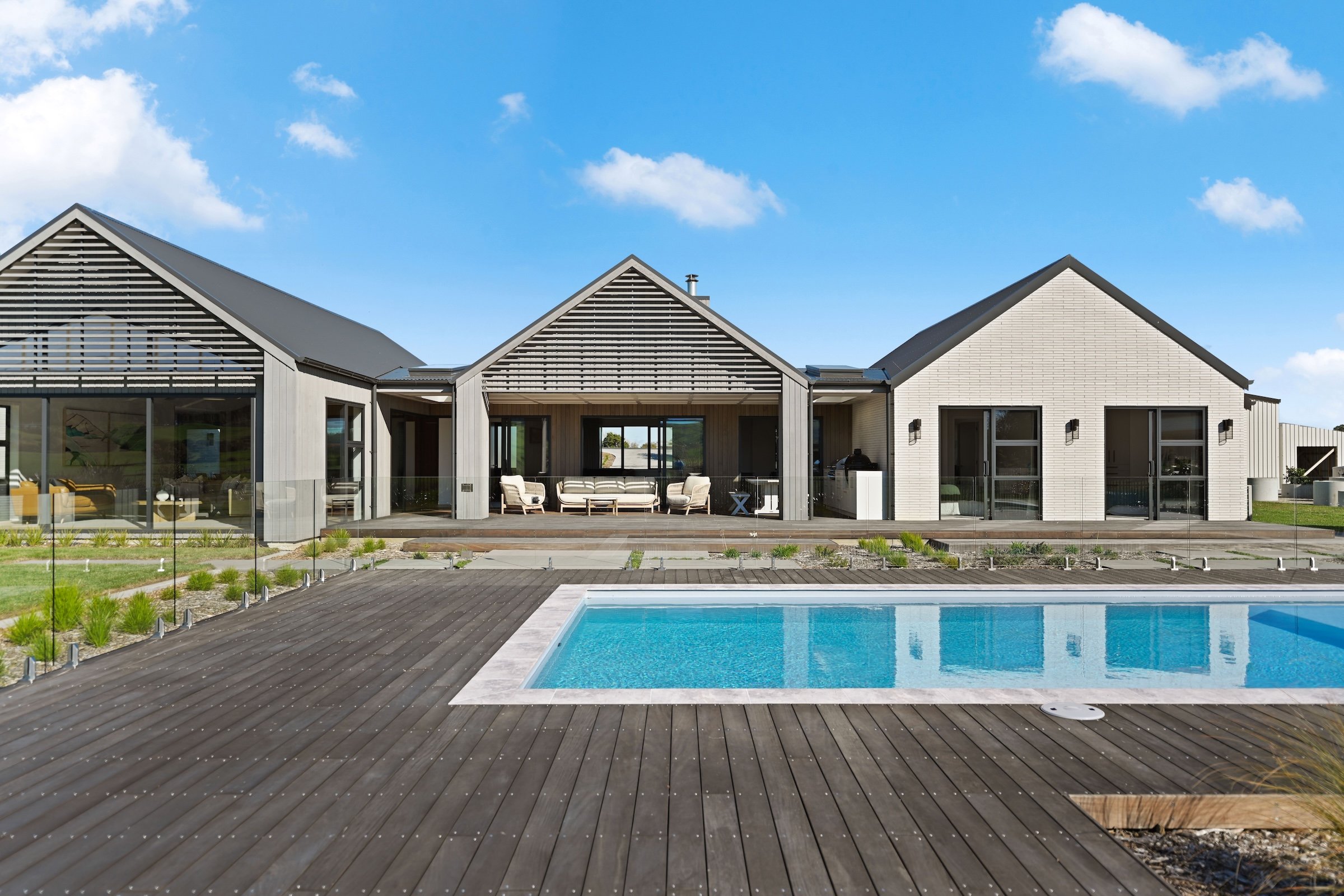 Real Estate-109.jpg