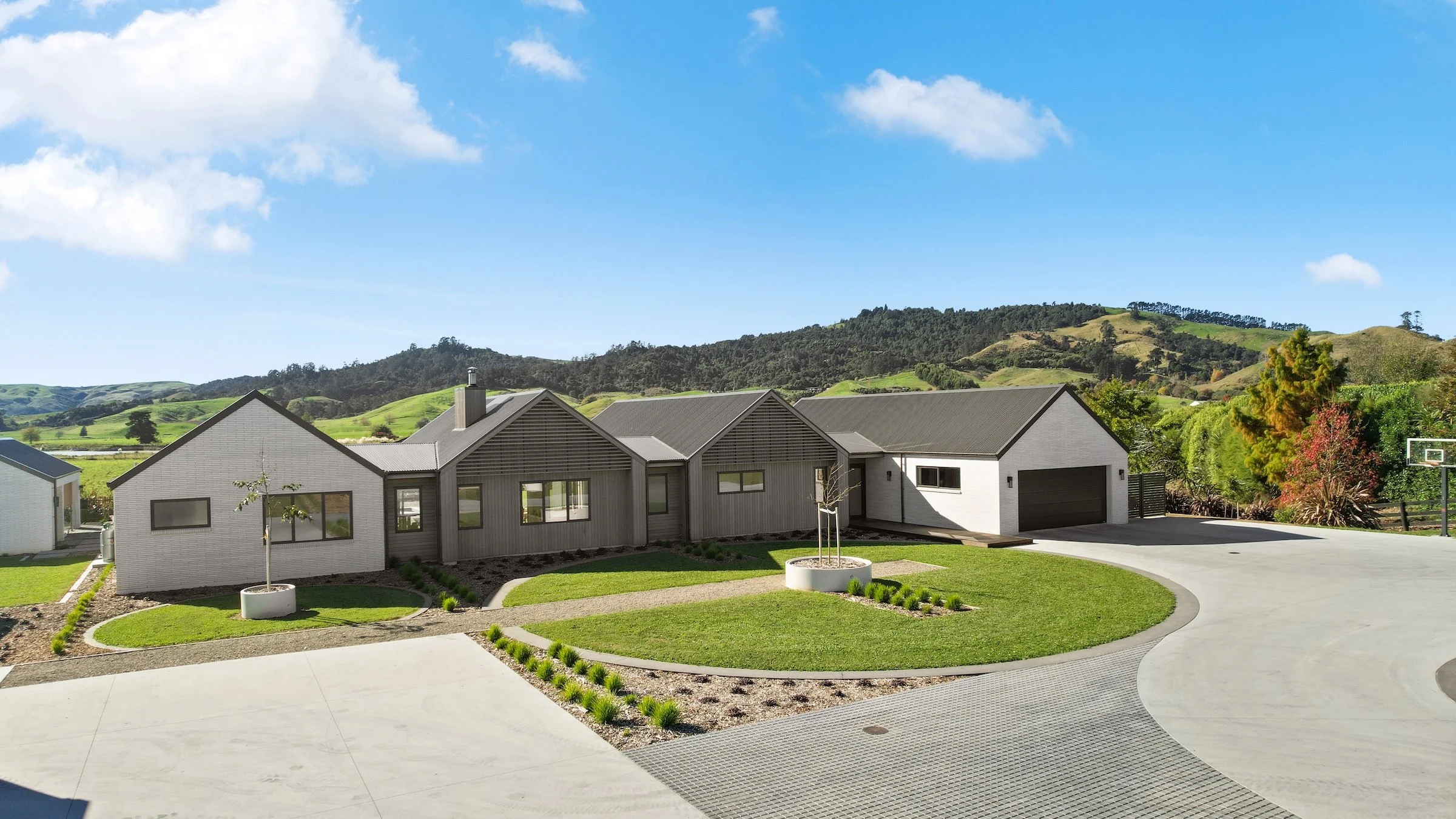 Real Estate-21.jpg