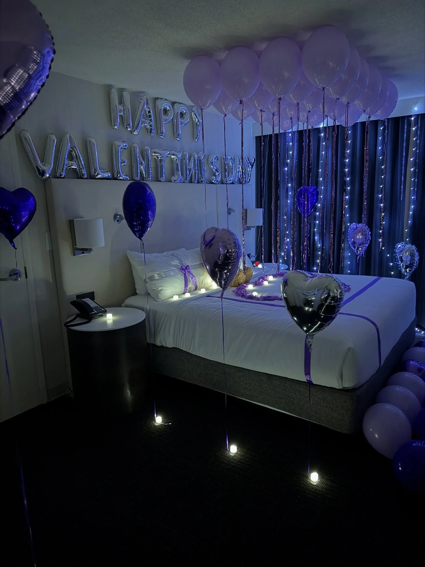 A different kind of Valentine&rsquo;s magic ✨

#ValentinesDayDecor
#DallasRoomDecor
#LuxuryHotelSetup
#RomanticSurprise
#ClassyCreations214