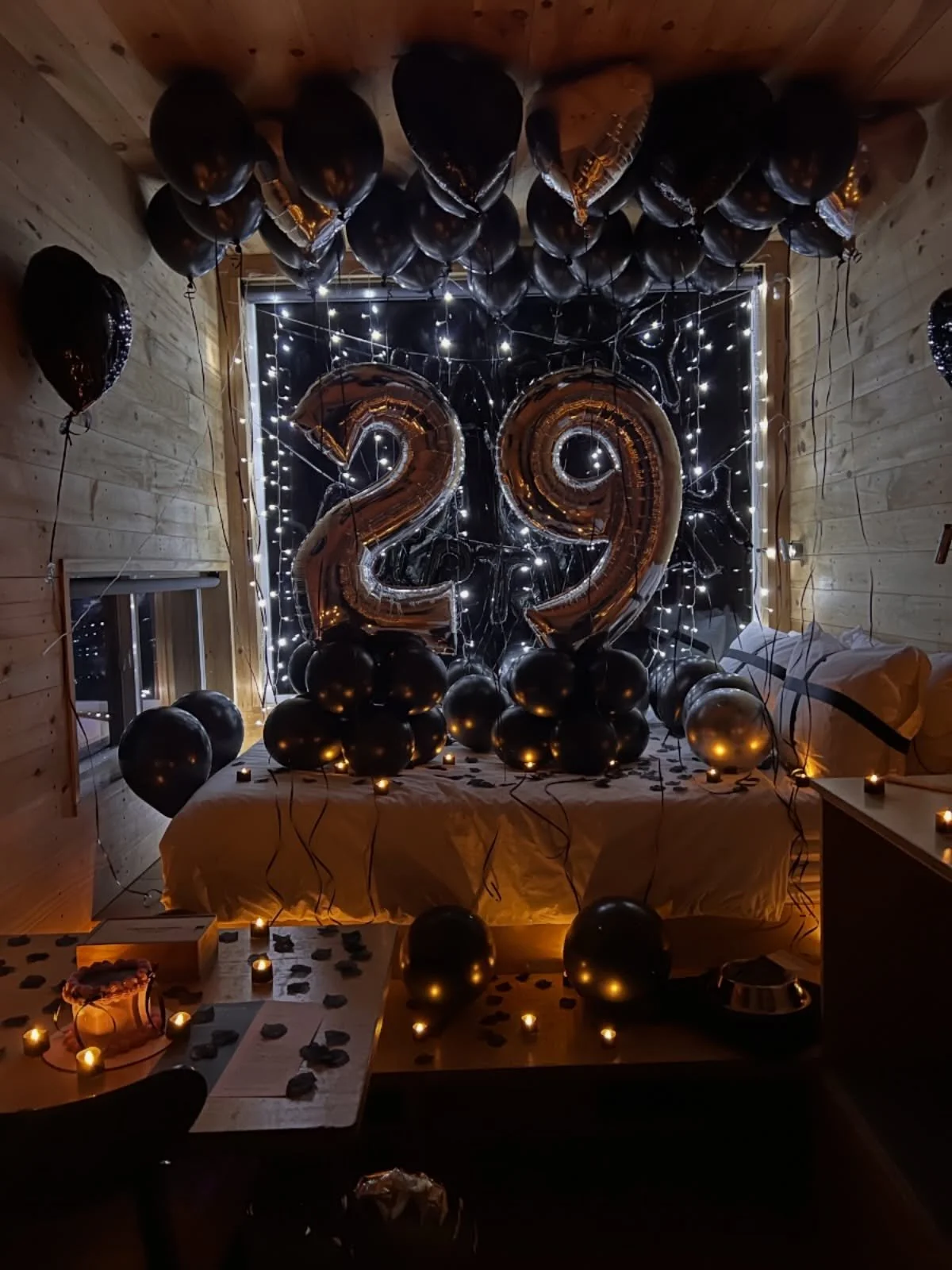 29 never looked this good. ✨

From an empty cabin&hellip; to a fully transformed experience.

Every balloon placed with intention.
Every detail designed to impress.

This is what happens when you don&rsquo;t settle for basic.

✨ Dallas + beyond
🔗 Li