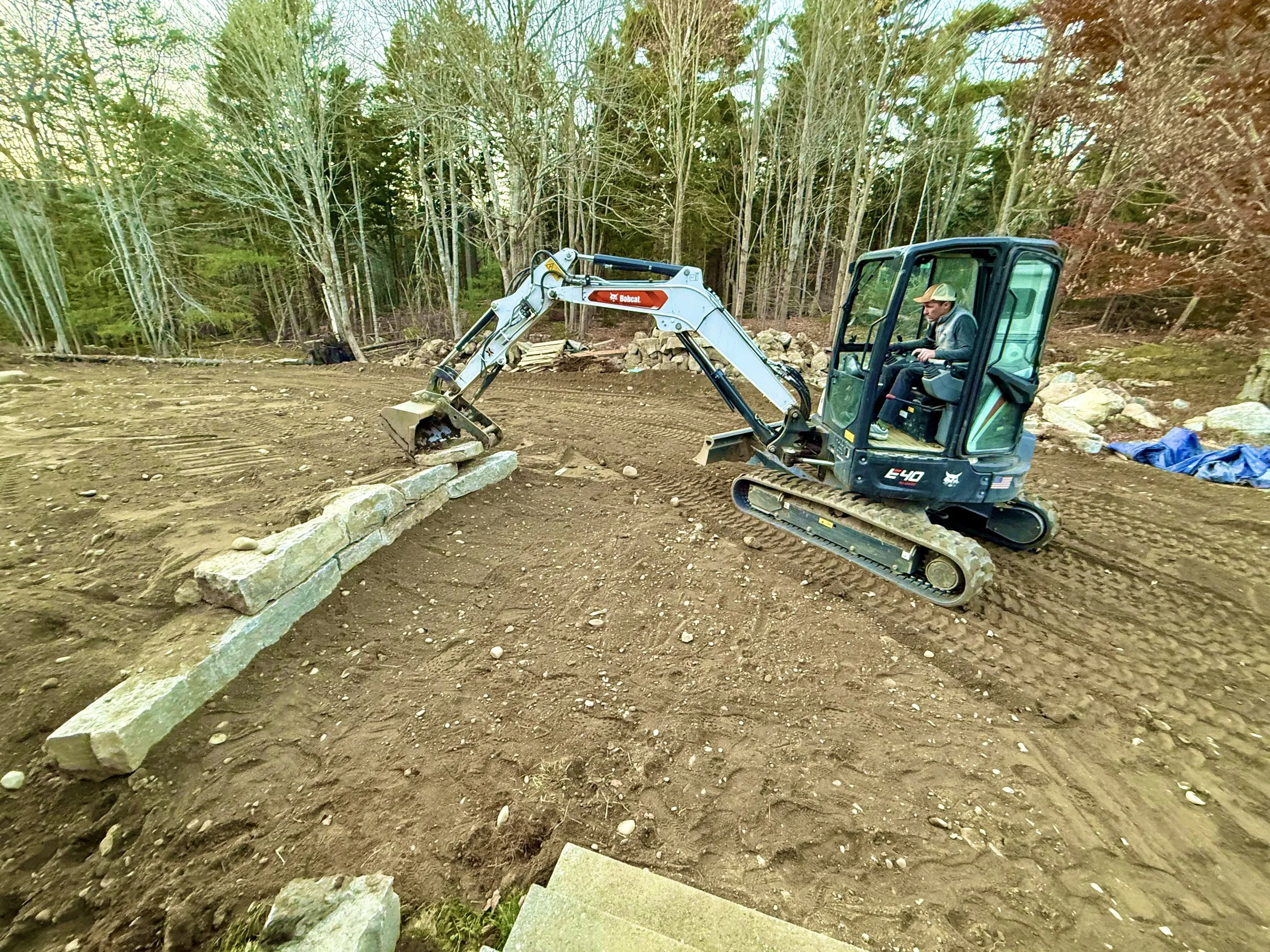 Maplewood Granite Wall