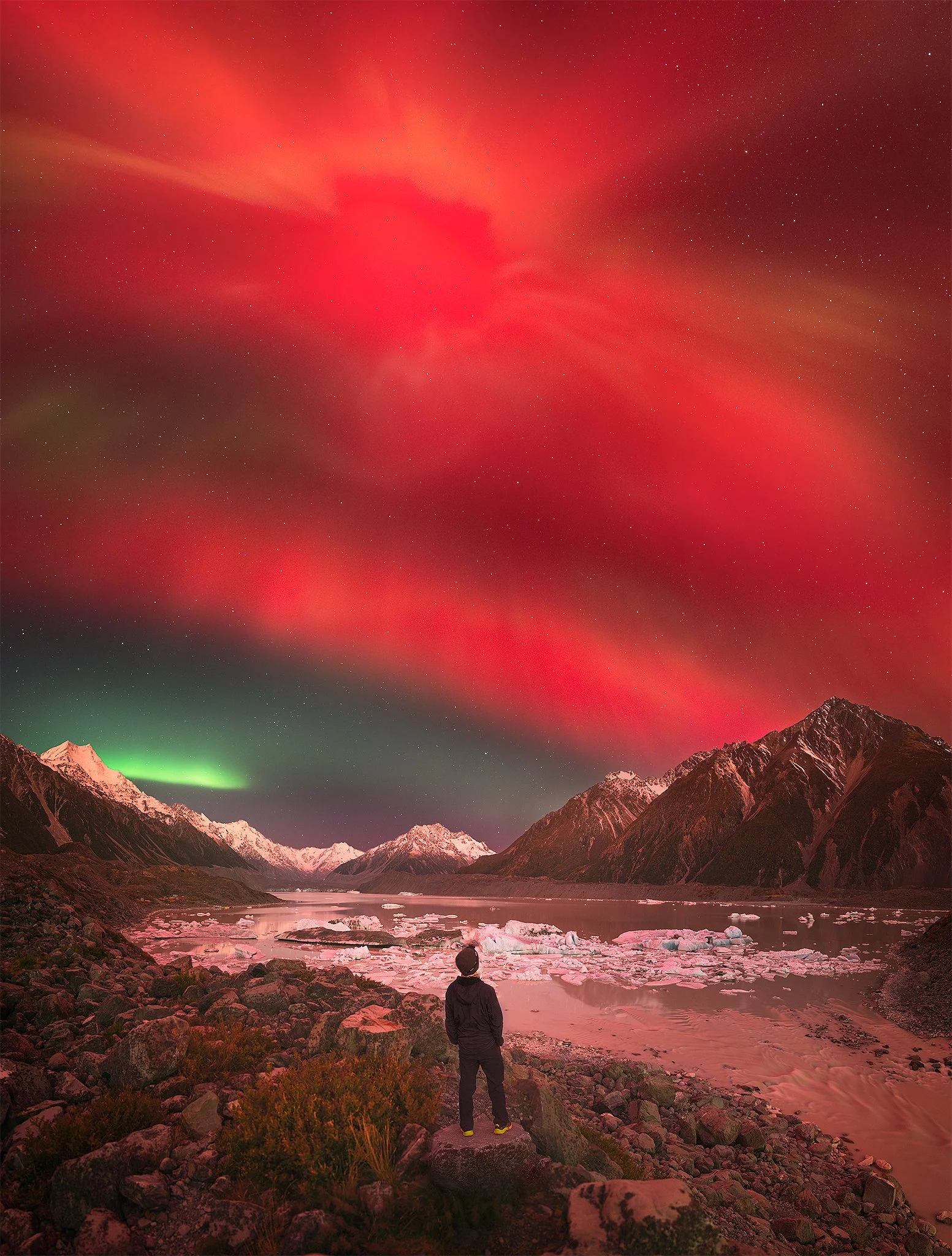 Aurora Tasman 2048px.jpg