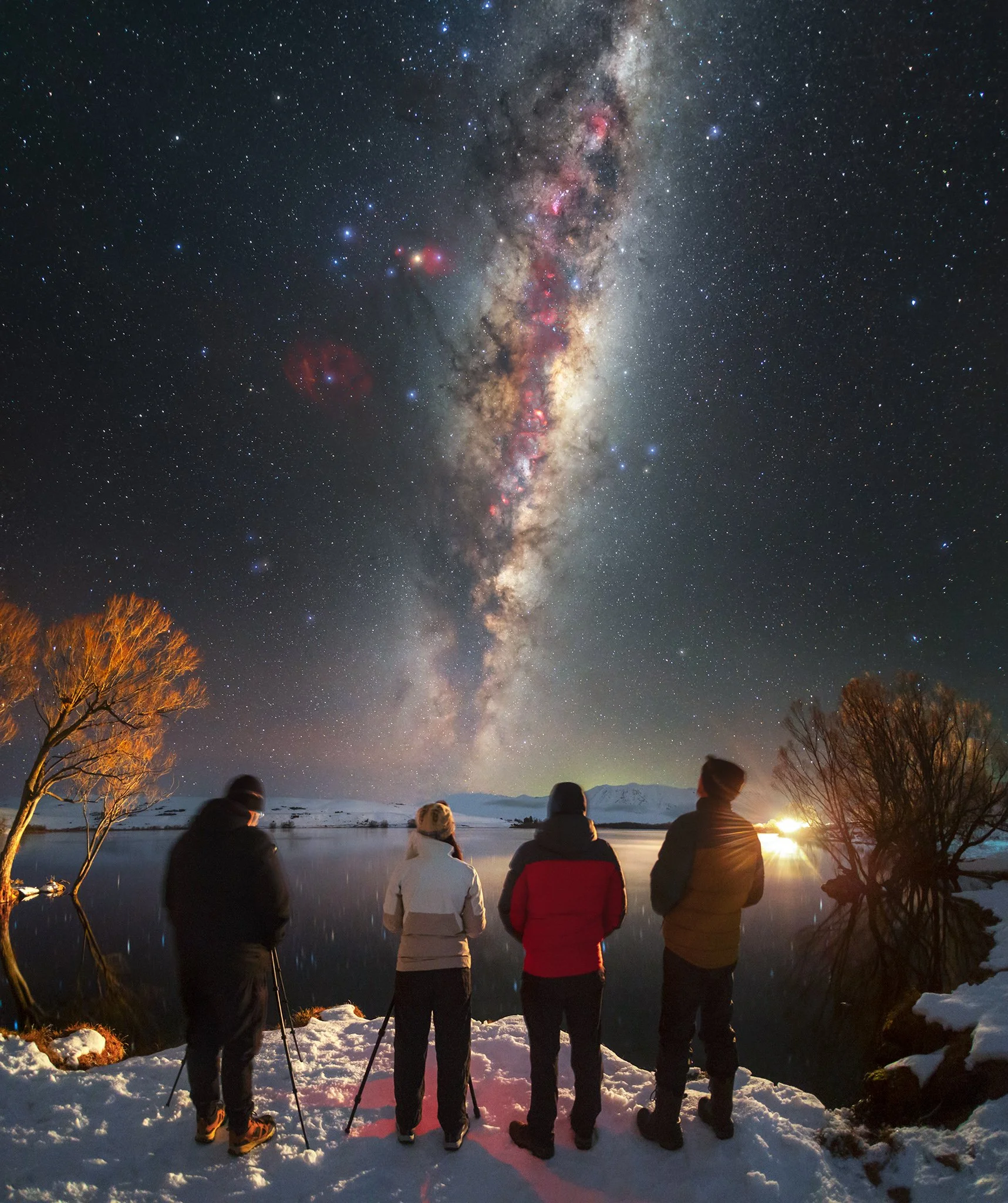 LAKE_MACGREGOR_GROUP_2048px.jpg