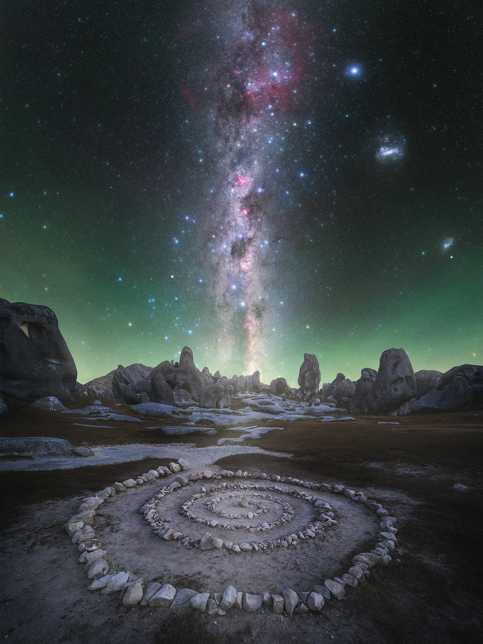 Castle Hill Circle 2048px Website.jpg