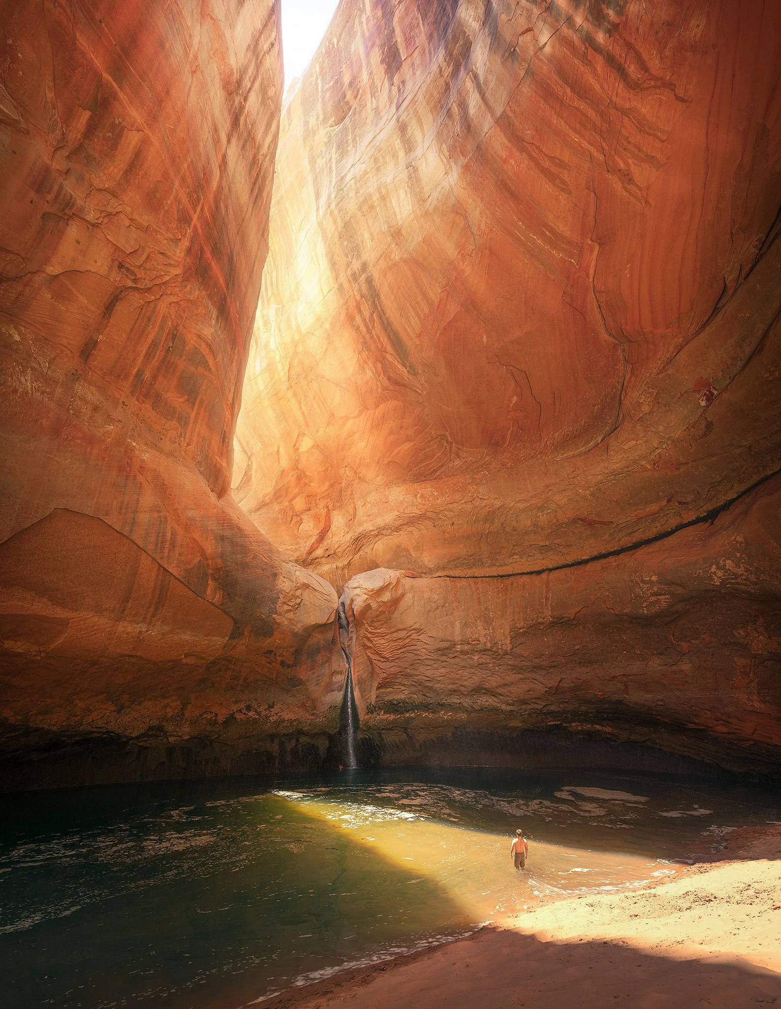 Cathedral in the Desert 2048px.jpg