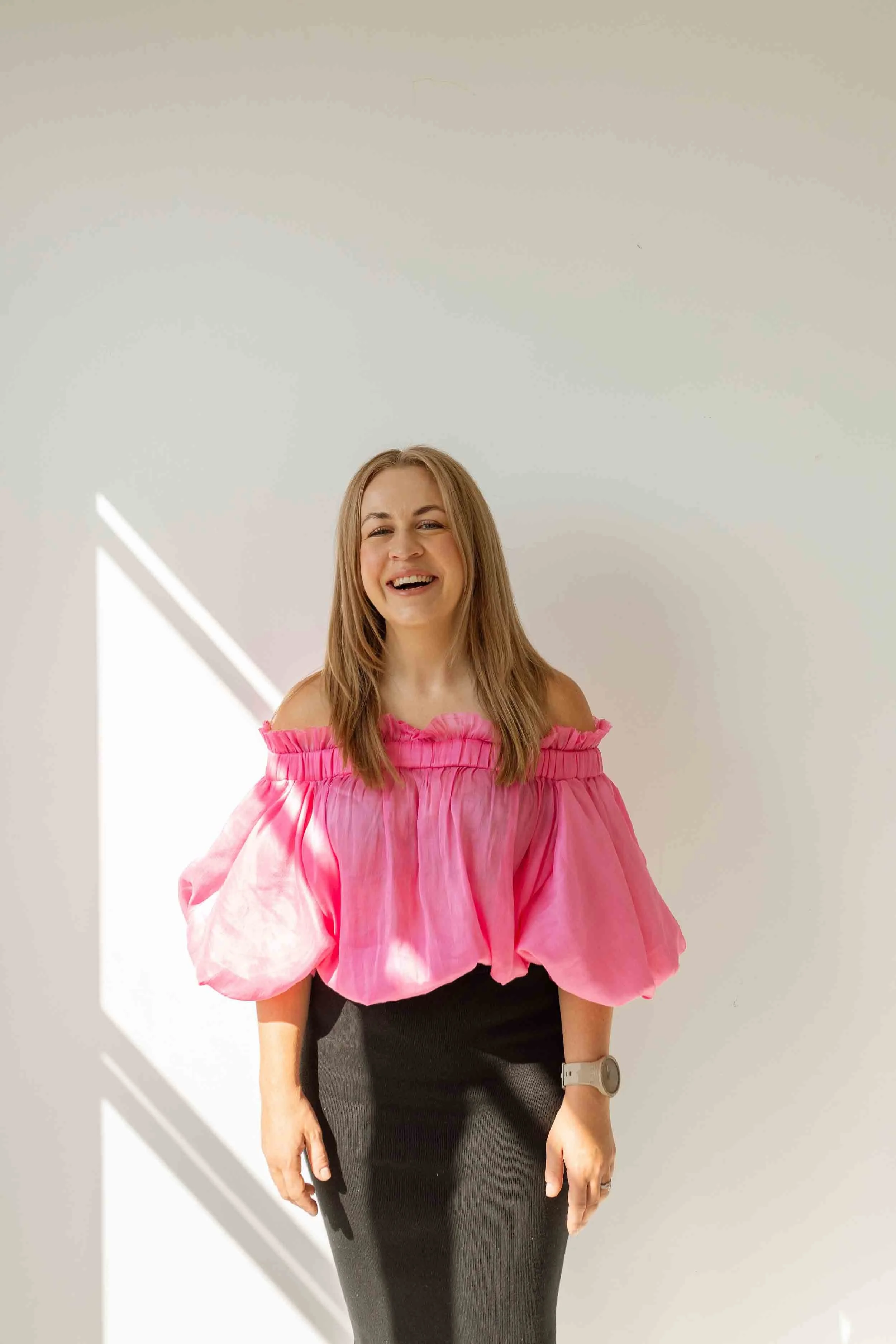 laura-koutnik-photography-pink-blazer-portrait-71.jpg