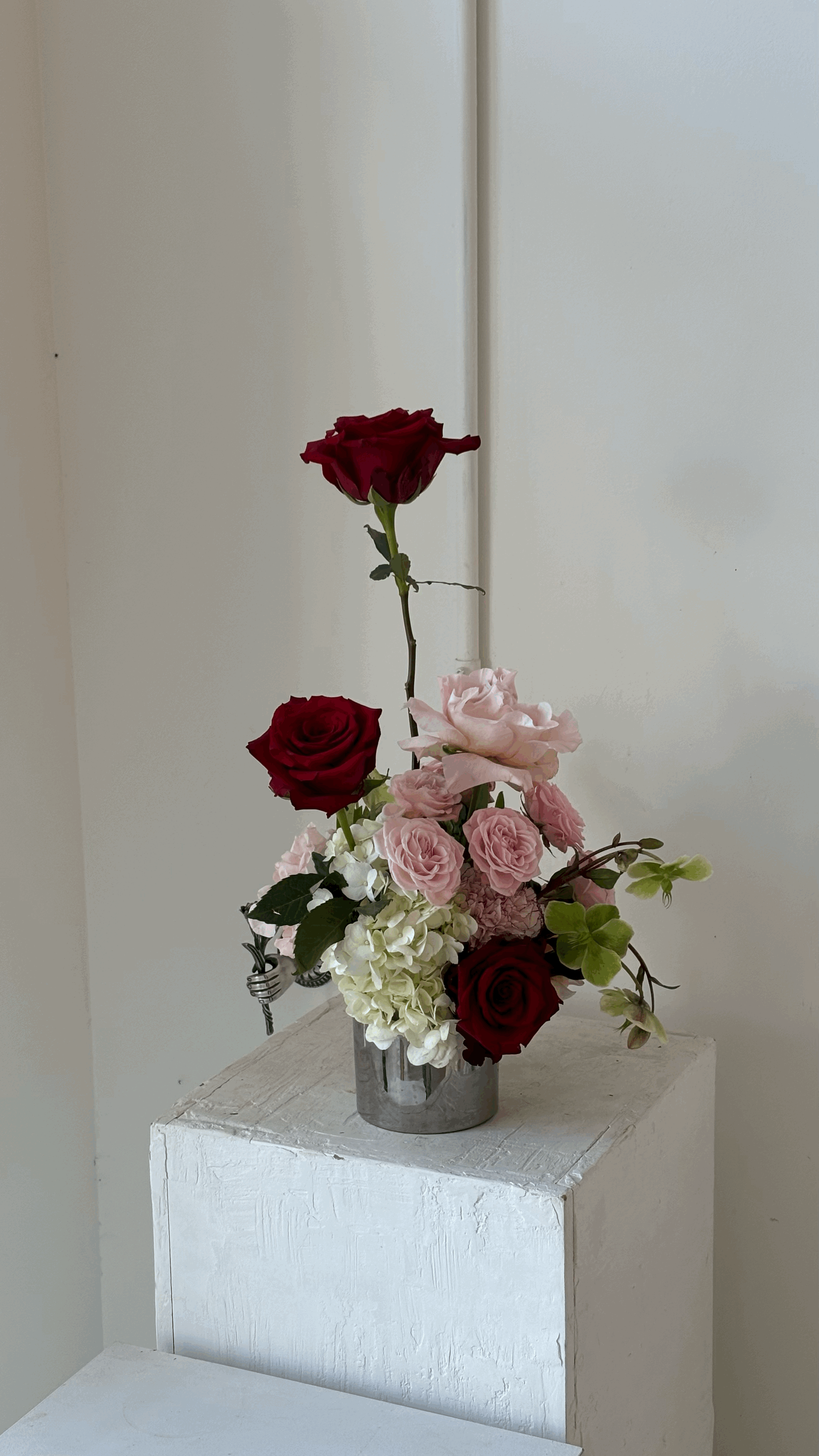 V-day Day Arrangement