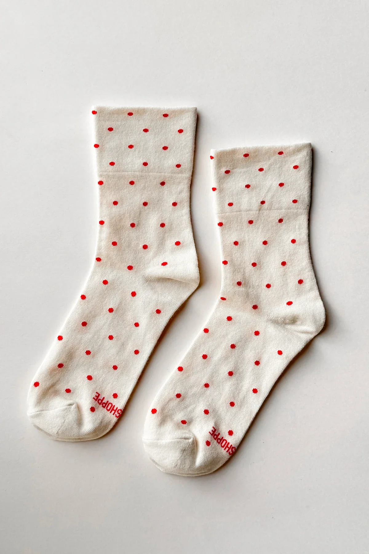 Sneaker_PolkaDot_CreamRed_0.webp