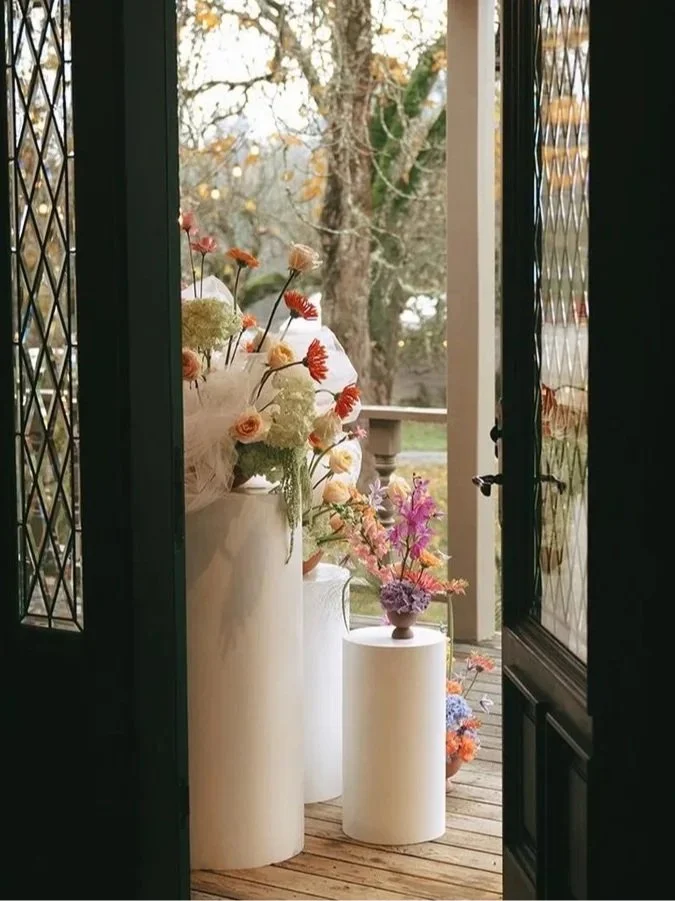 Flowers that move with you throughout your celebration.