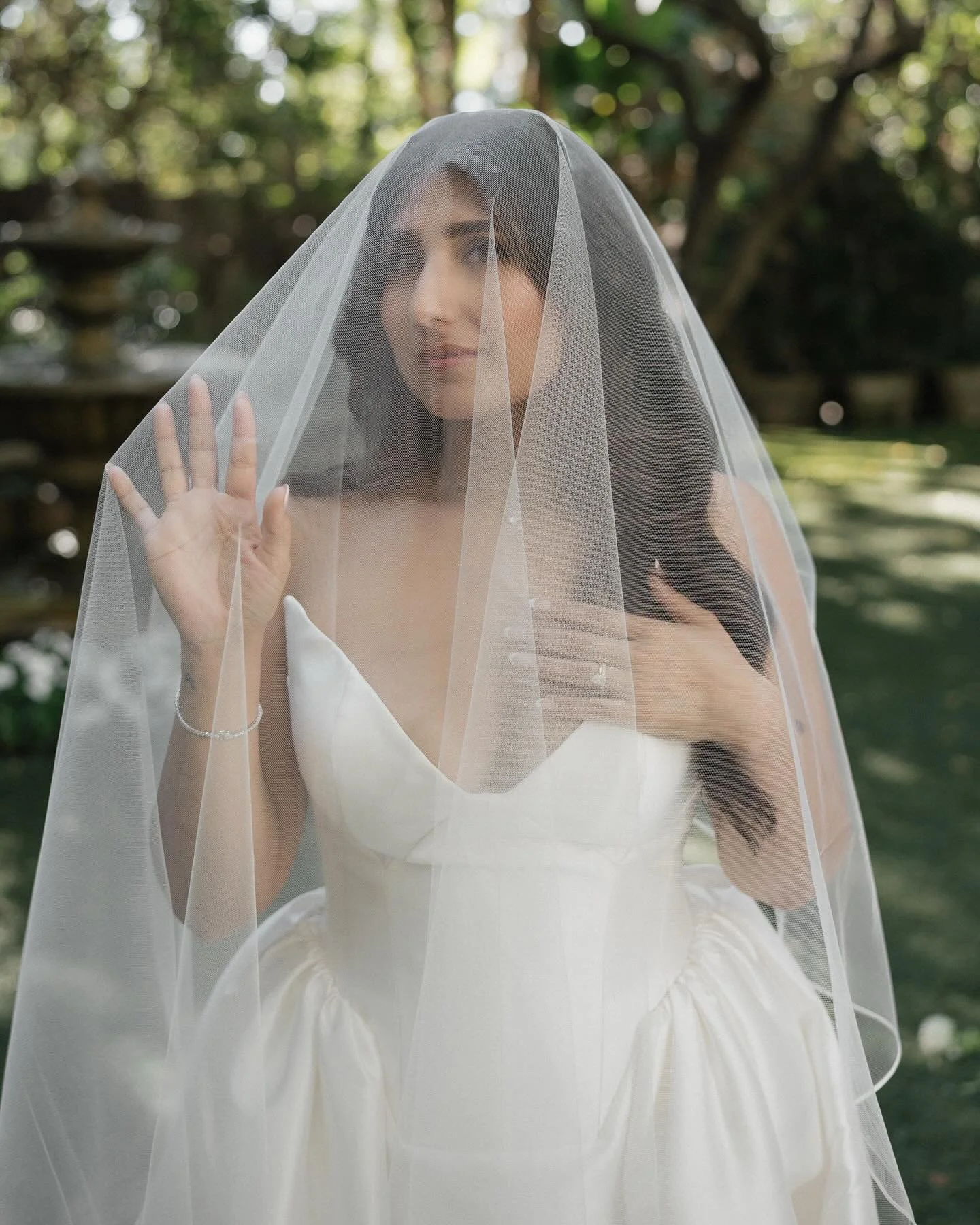 Cecilia + Nick at @greengablesweddings 🦢🎞️
#jennifernoellephotography #firstandlasts #belovedstories #loveandwildhearts #palmspringsweddingphotographer #orangecountyweddingphotographer #bitesandtickles #posica_app #unscriptedposingapp #californiawe