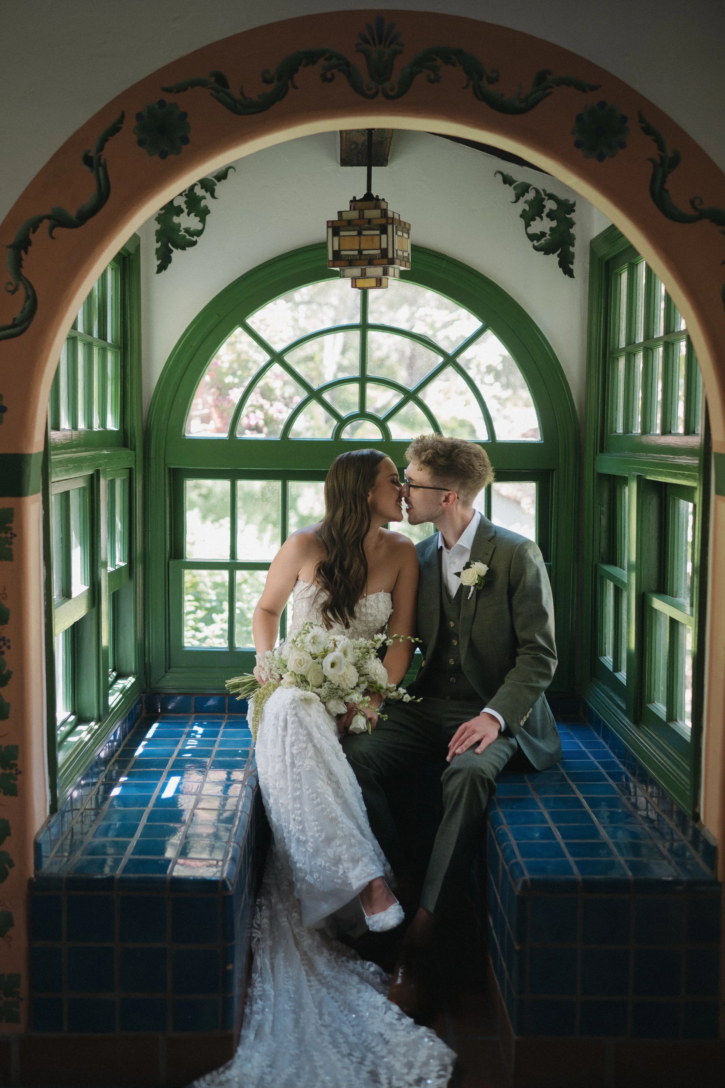 Bride and groom portrait at Rancho Las Lomas venue by Jennifer Noelle