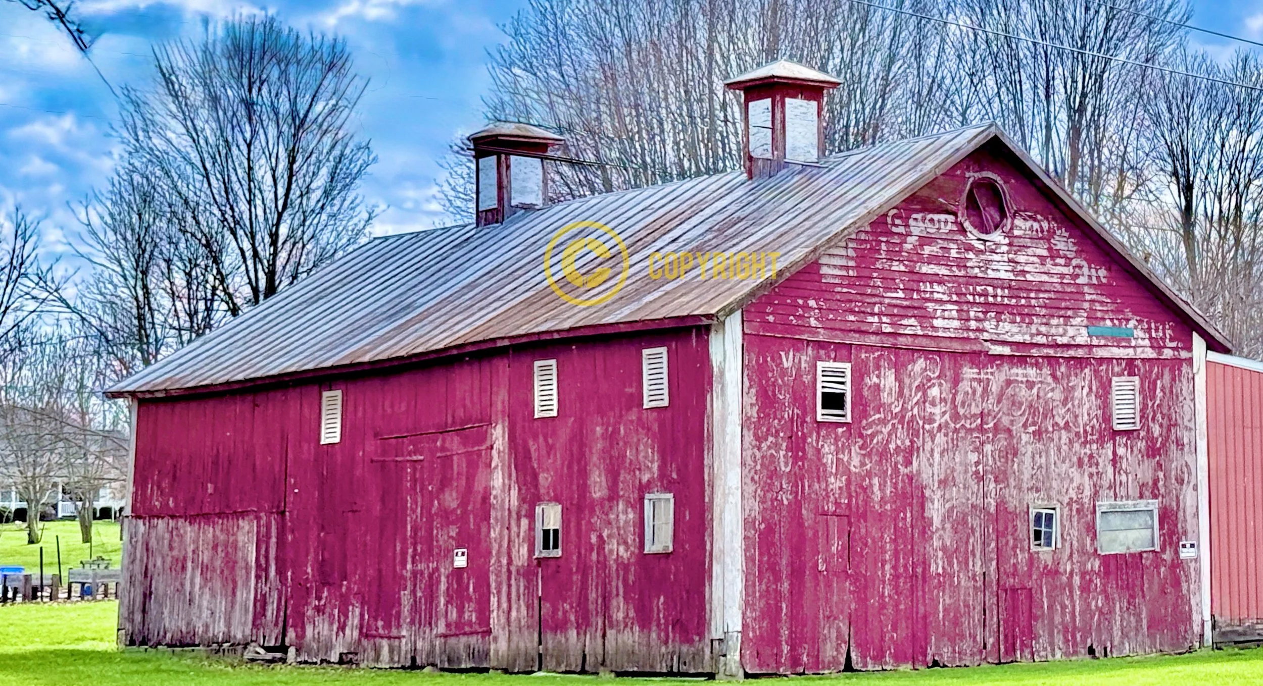 Licking County - Name on barn appears to be Heaton along National Road