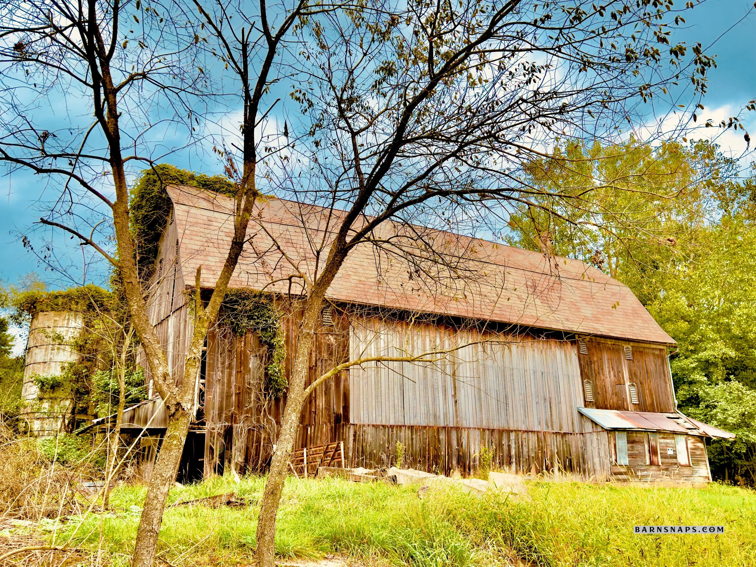 Tuscarawas County - Specht Road Barn