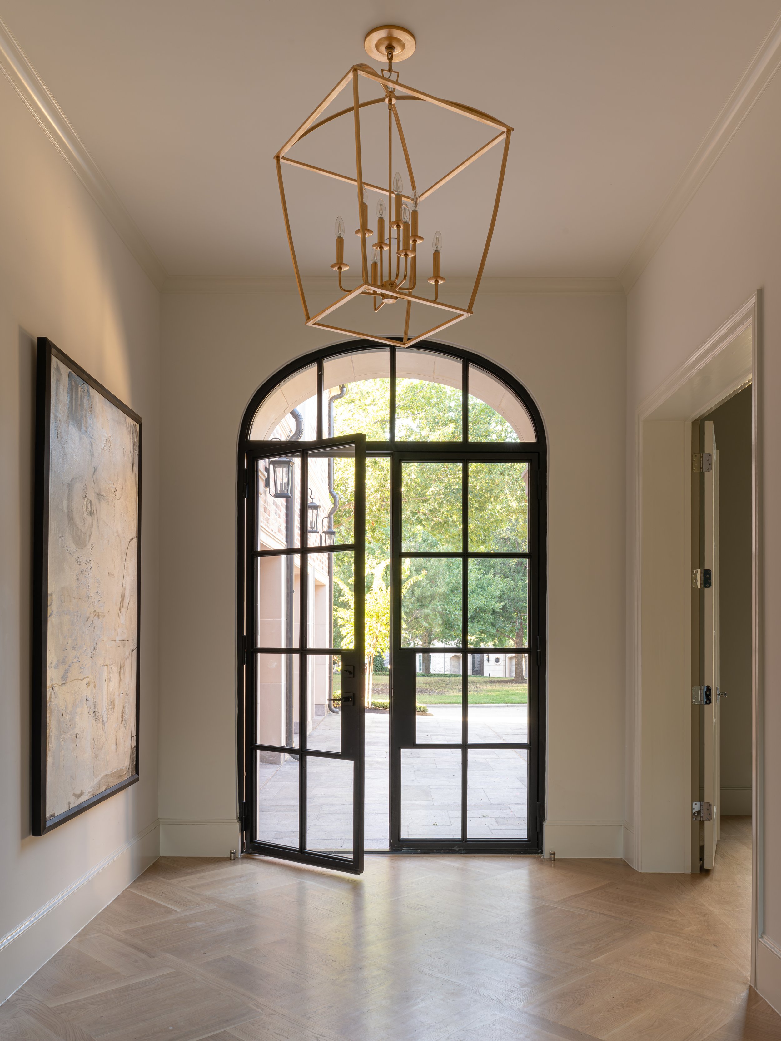6389 Memorial Dr-4.jpg