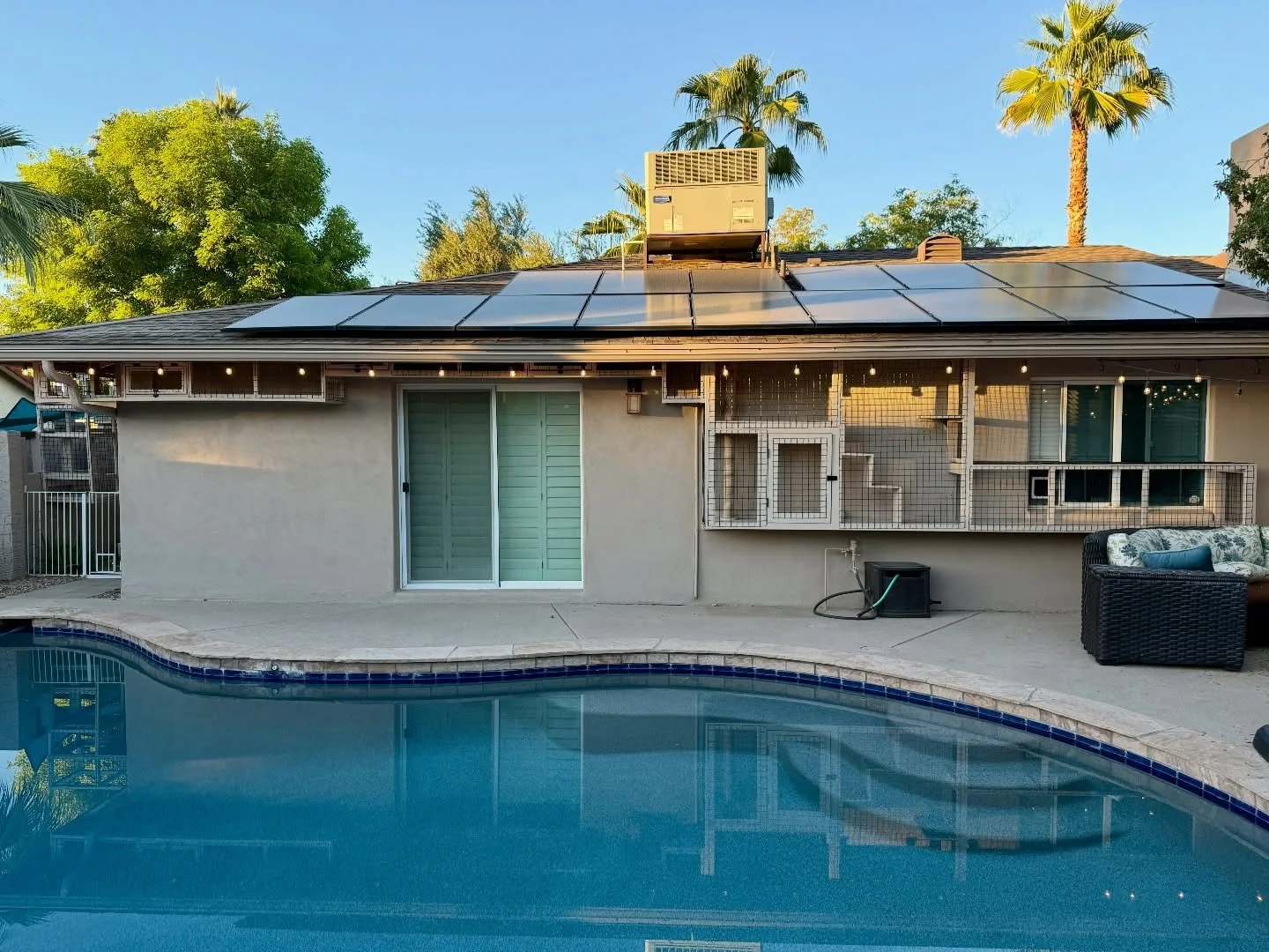 This custom build connects the bedroom window to the clients&rsquo; existing cat house with a full wrap-around cat run. 😺💛 It starts at the window, flows into a floating catio, travels over the door and under the eave, and finishes with a bridge to