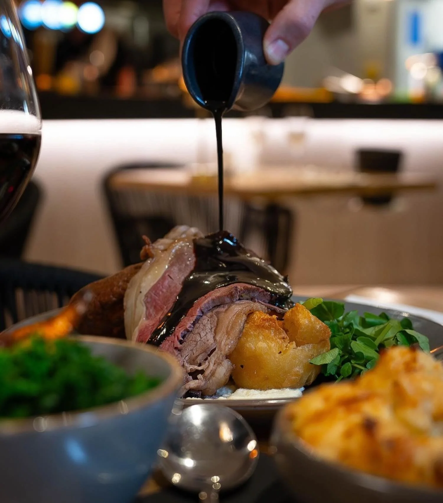 SWIPE to see some of the sexiest pours you&rsquo;ll see today&hellip;👀 

We&rsquo;ve just sorted out your Sunday plans with us down at LJs for our famous roast! 🥩🍷 

To book your table give us a call 01202 133833&hellip; (you know you want to!)