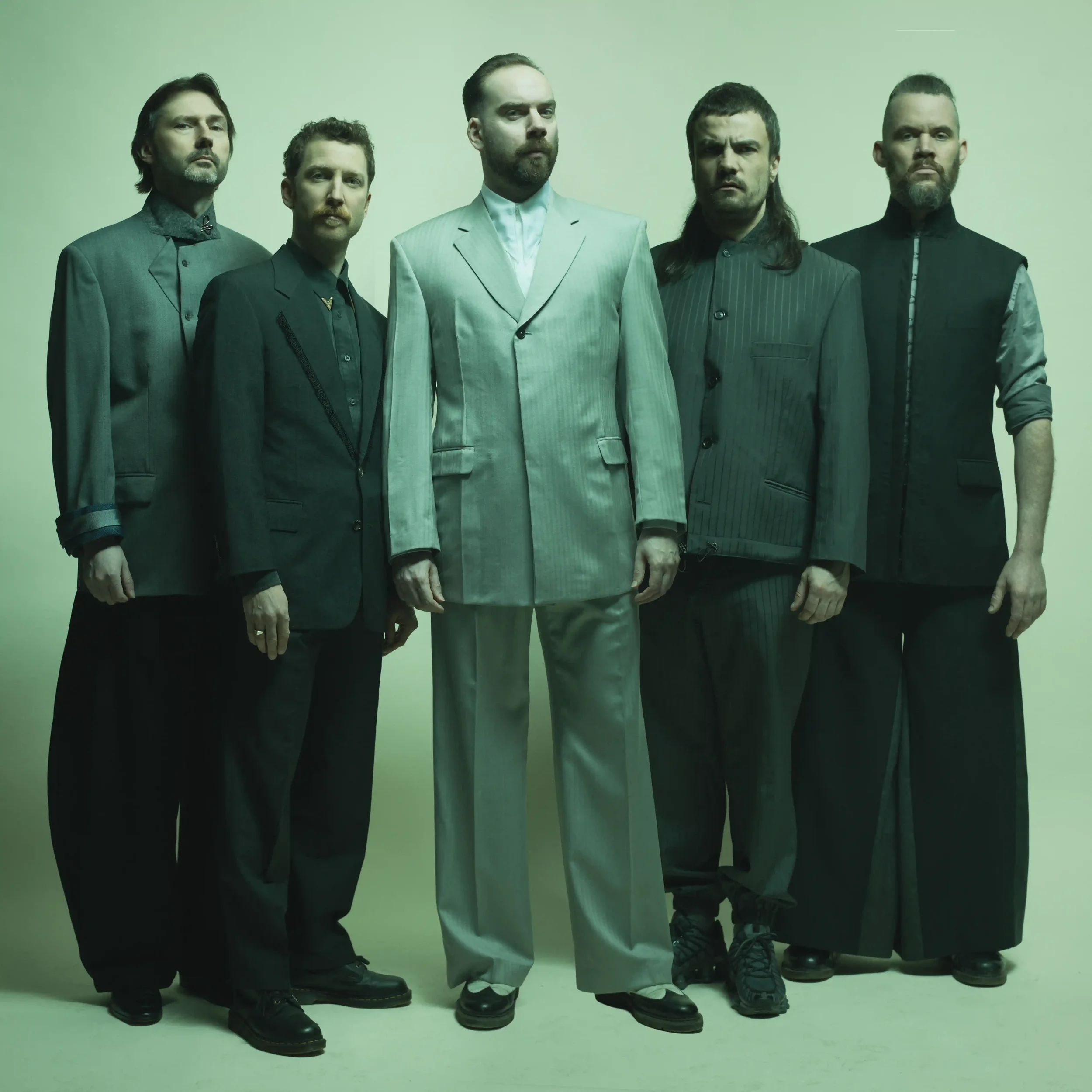 De Staat announce their new album with the single ‘THE FIRE’
