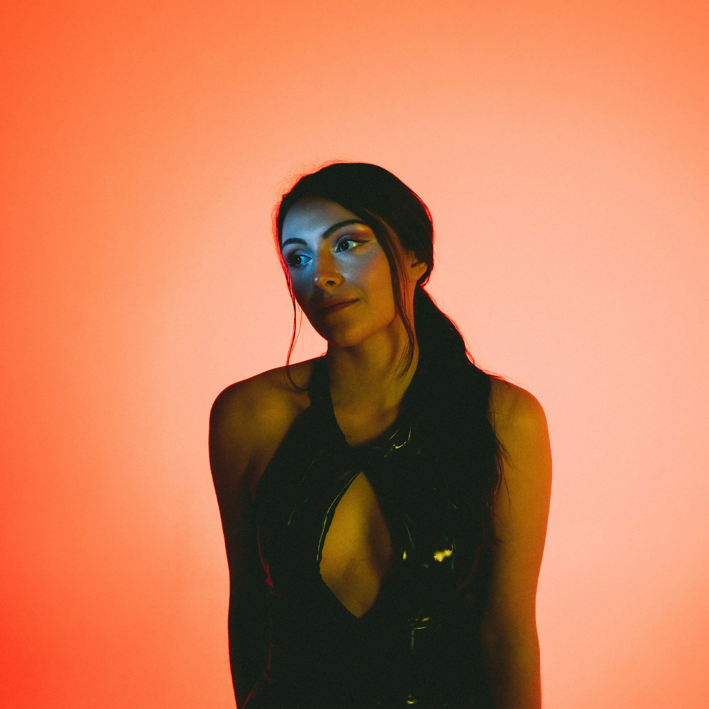 Maiah Whynne release ‘Into The Waves’ with an impressive cast of collaborators