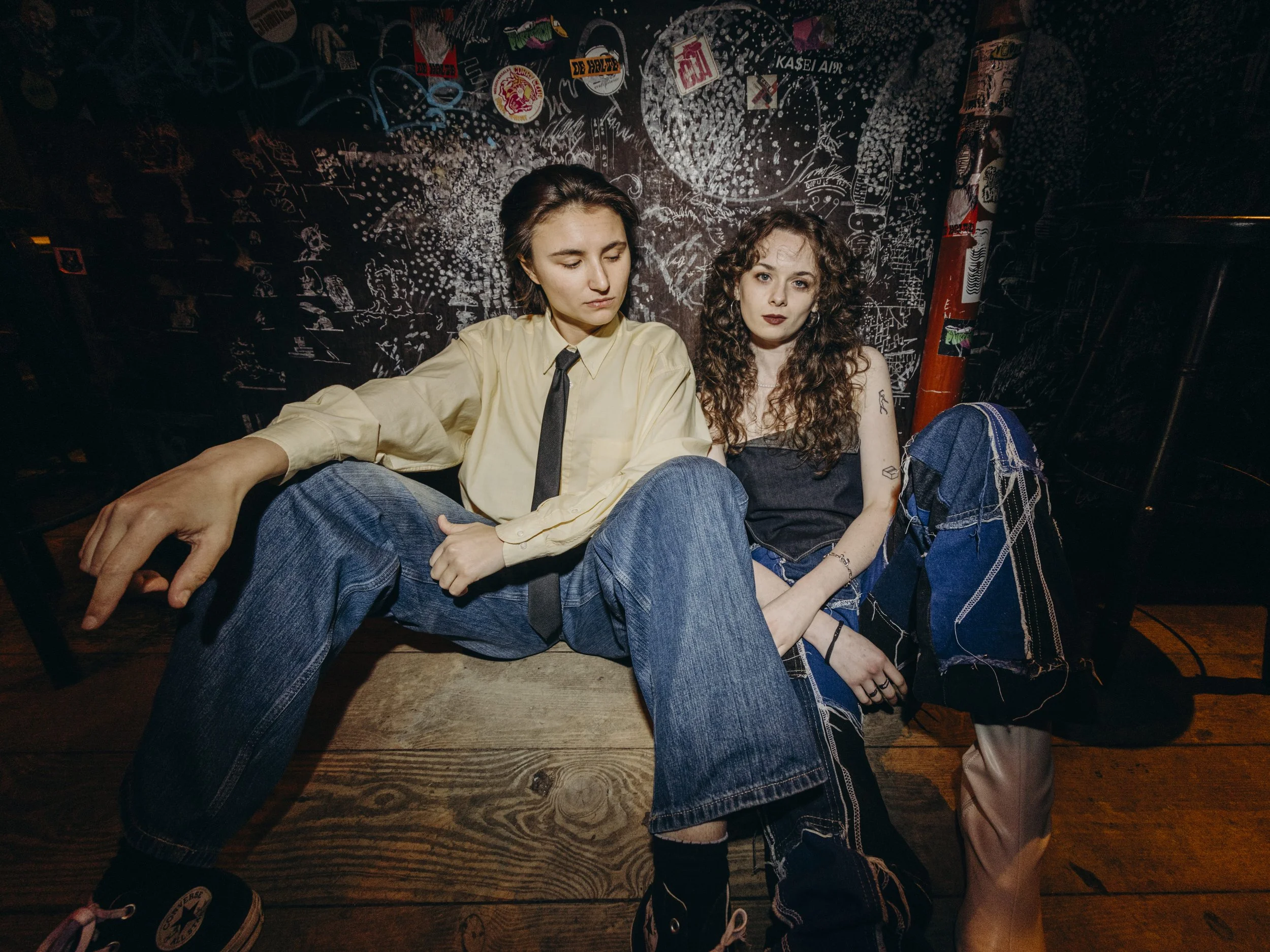 Kids With Buns look through a ‘bell jar’ on new album