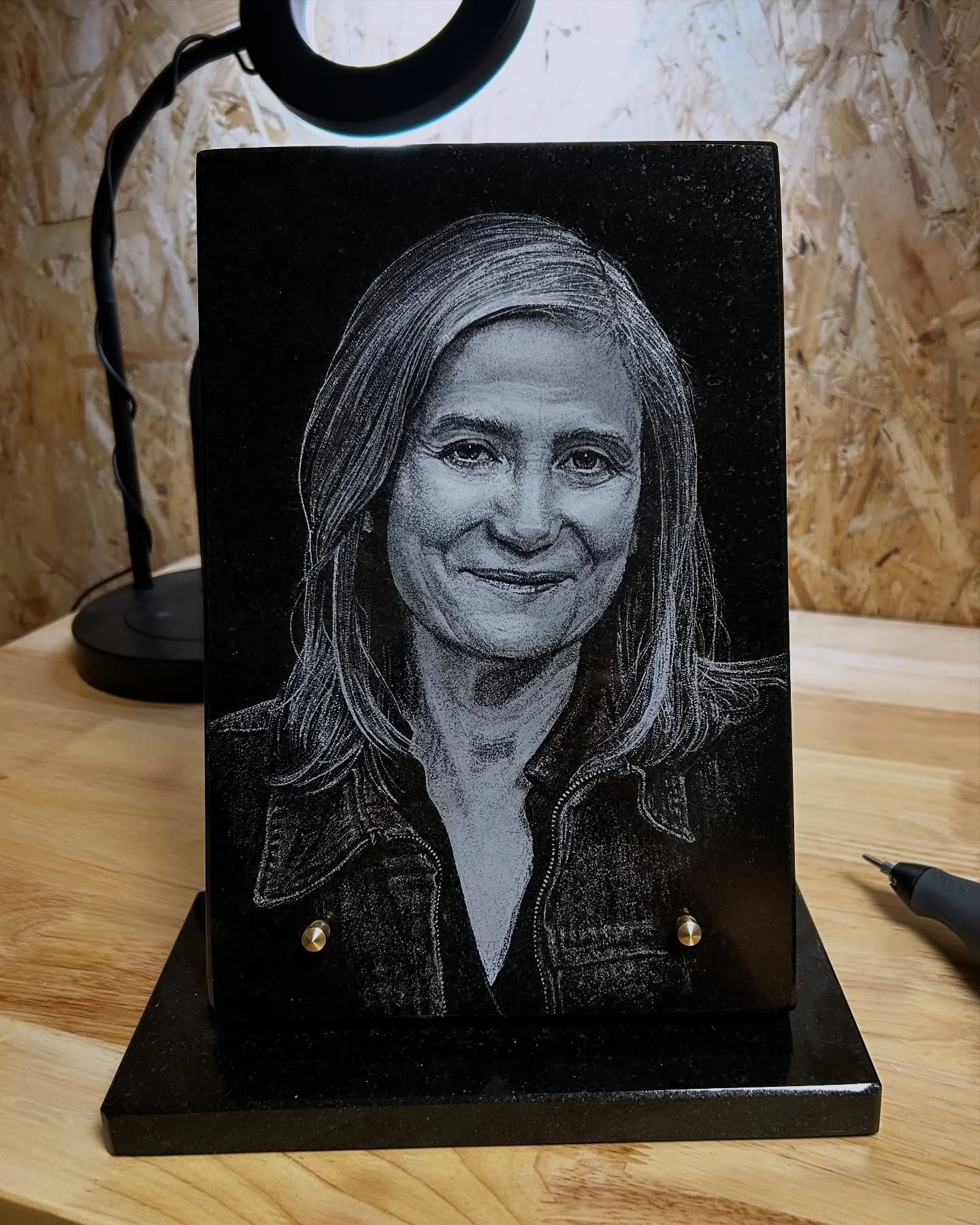 American heroes up: tireless journalist Amy Goodman host of Democracy Now ✊ 

#democracynow #fearless #journalism #integrity #truthtopower #engraving #handmade