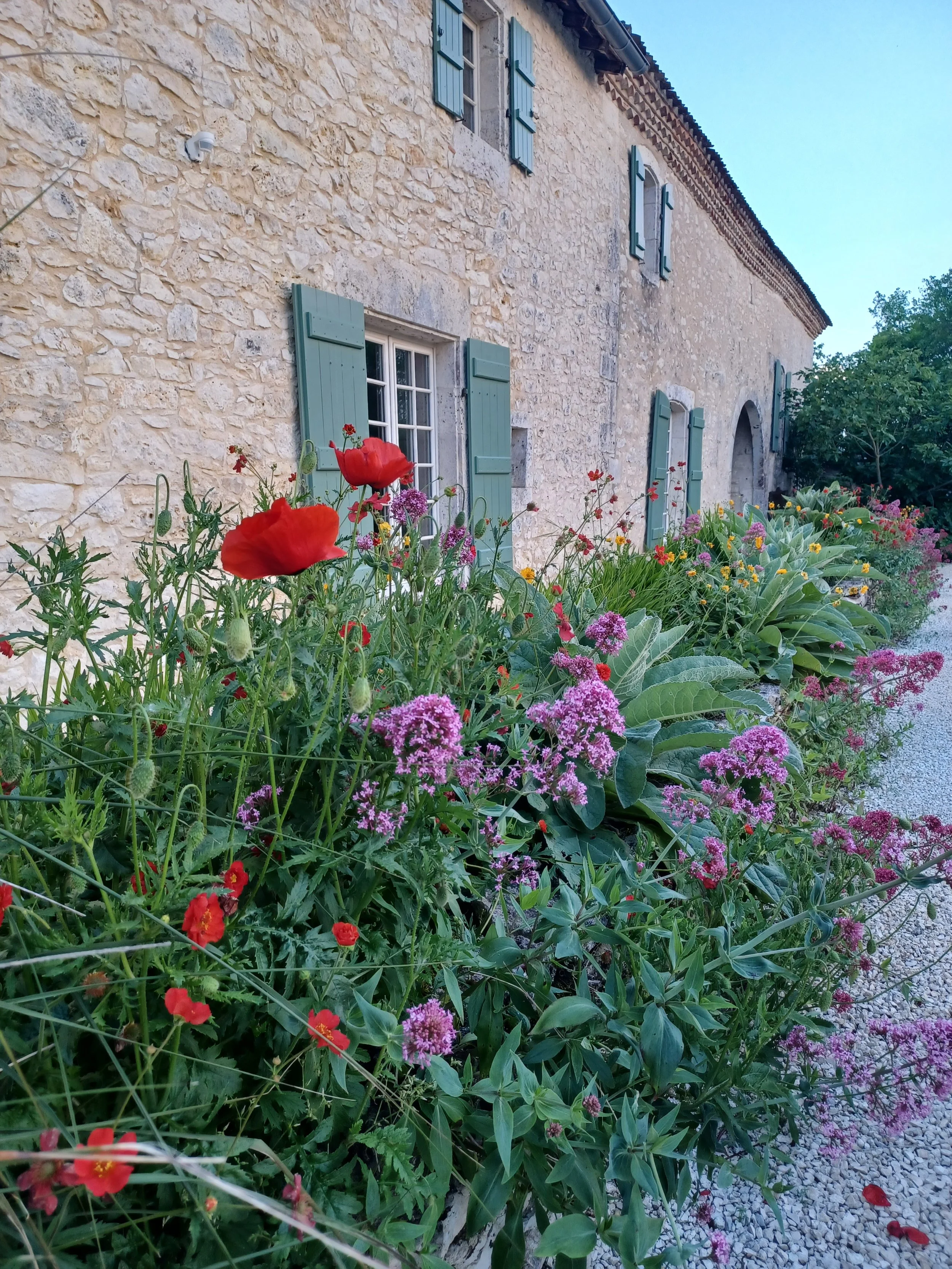 Wedding venue south west France chateau de puissentut 39