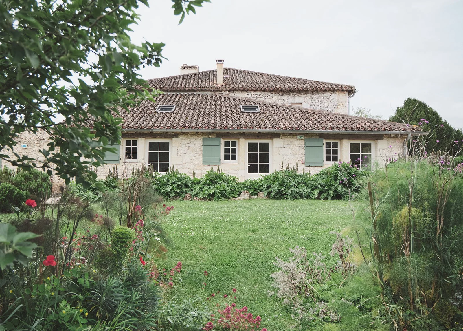 Wedding venue south west France chateau de puissentut 33