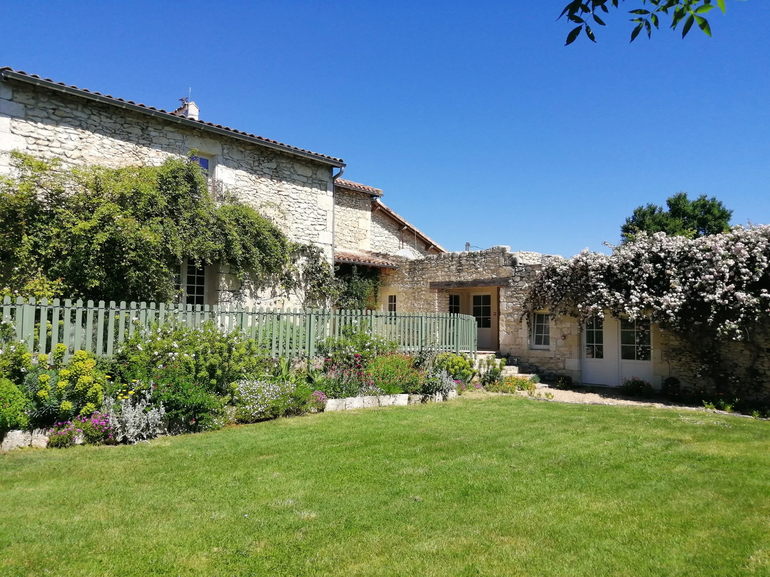 Wedding venue south west France chateau de puissentut10