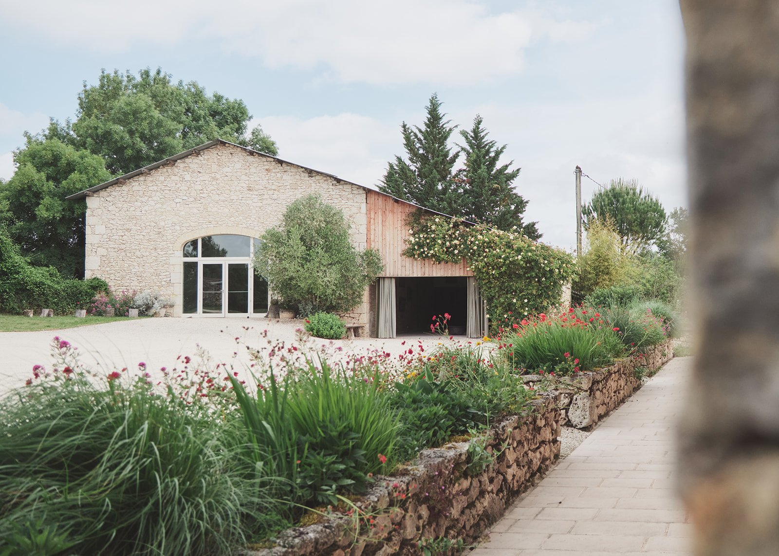 Wedding venue south west France chateau de puissentut 35