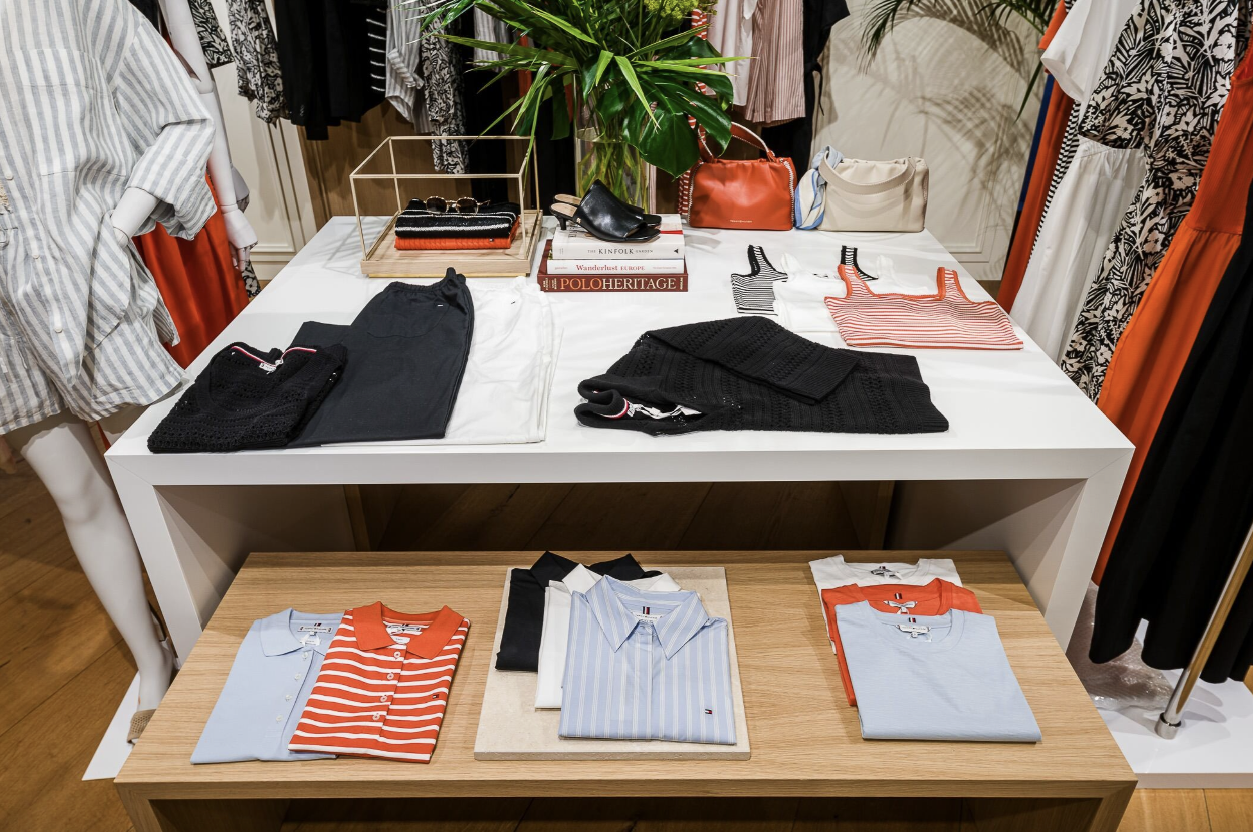 TH Showroom