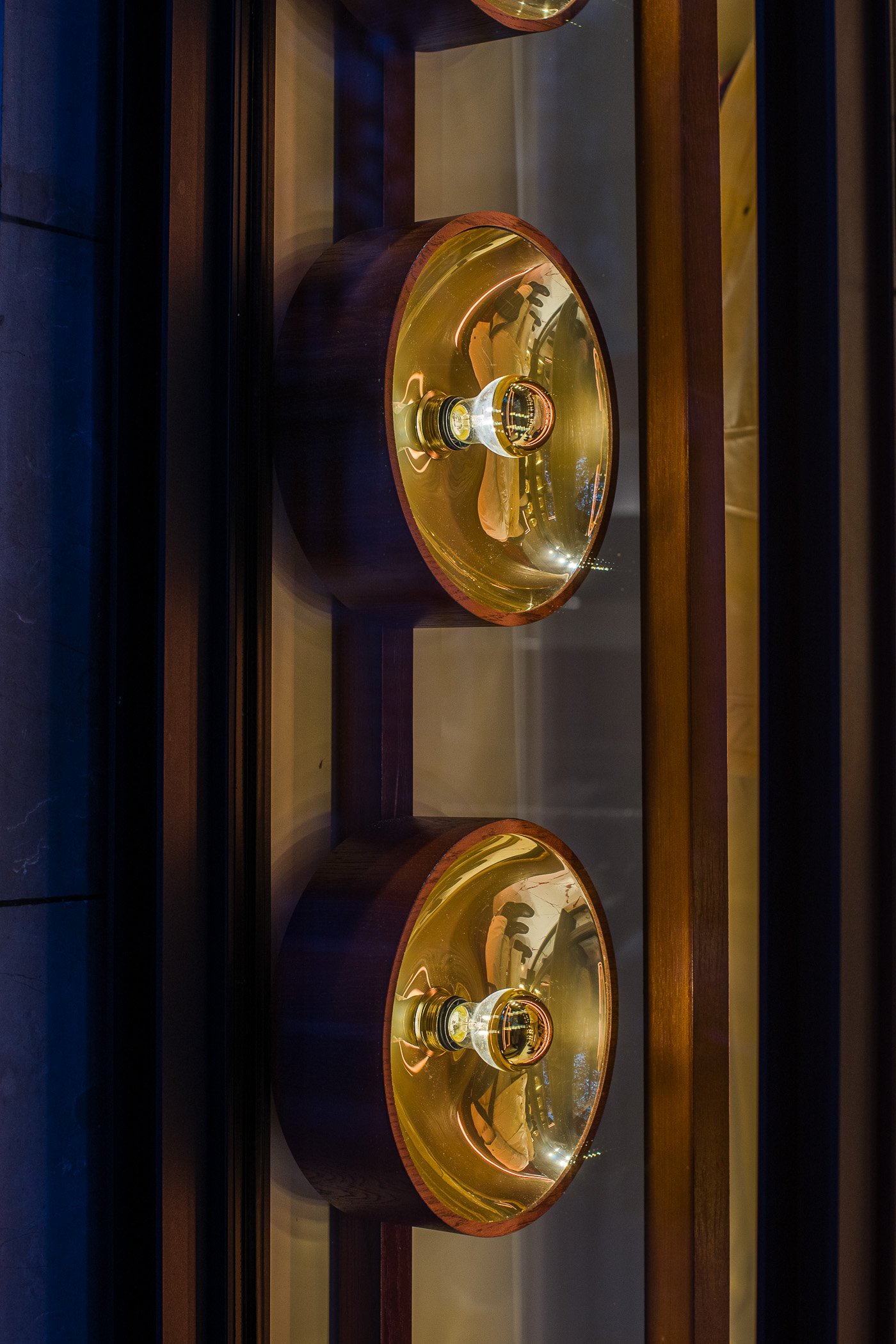 Light Detail