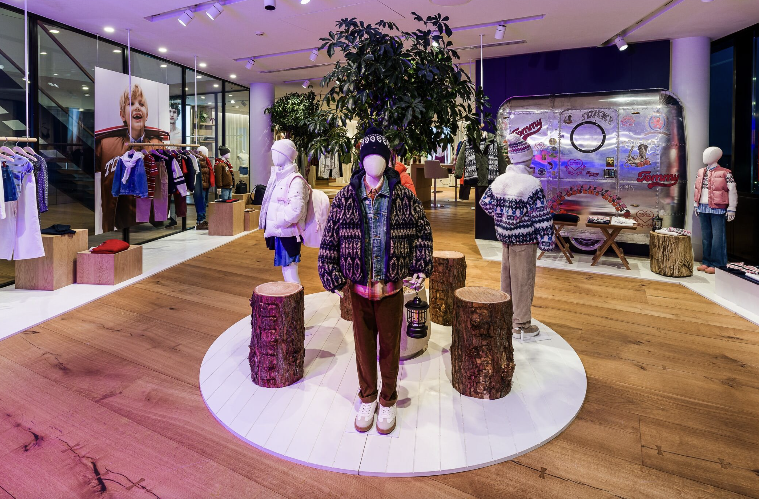 TH Kids Showroom