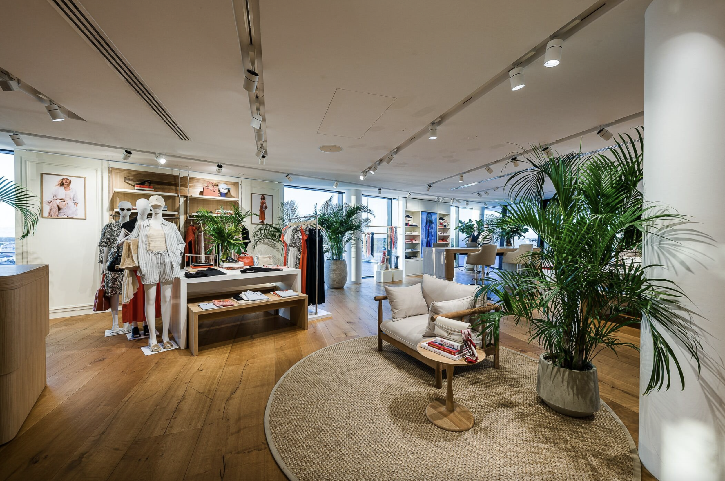 TH Showroom