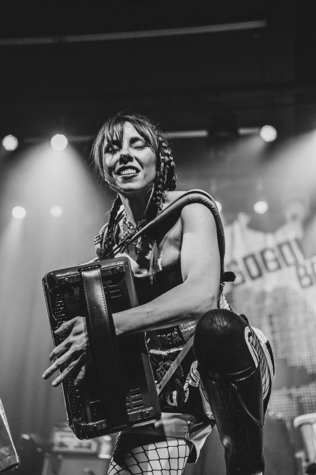 Gogol Bordello-40-2.jpg