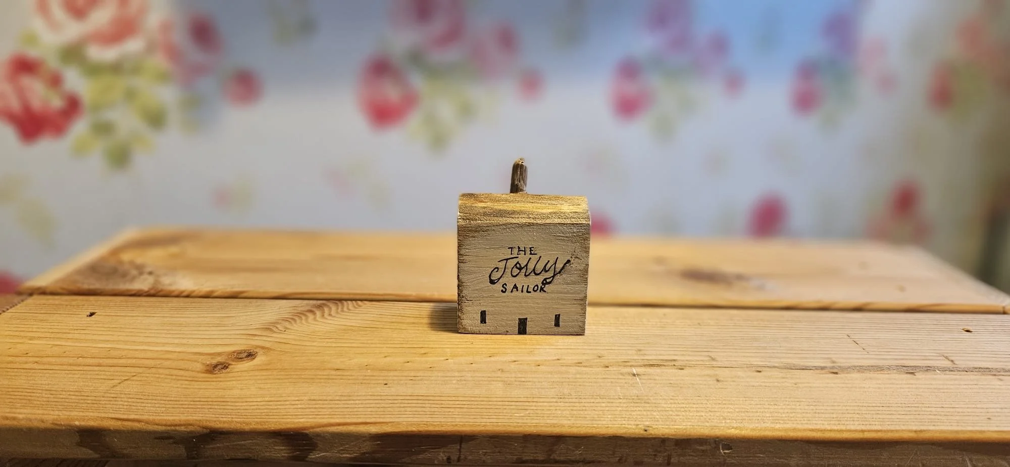 Wooden Houses - Jolly Sailor Pub