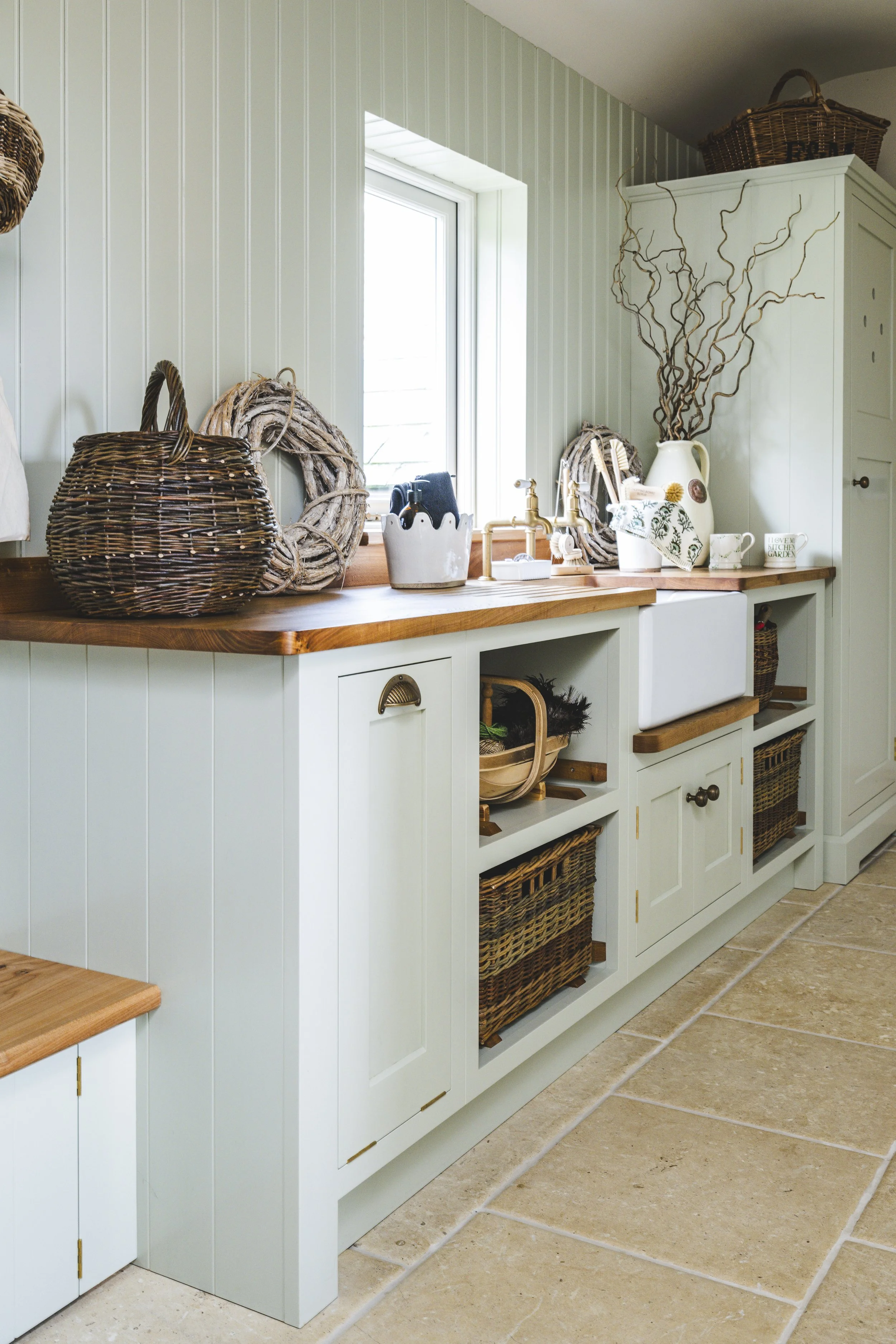 Utility storage cabinets