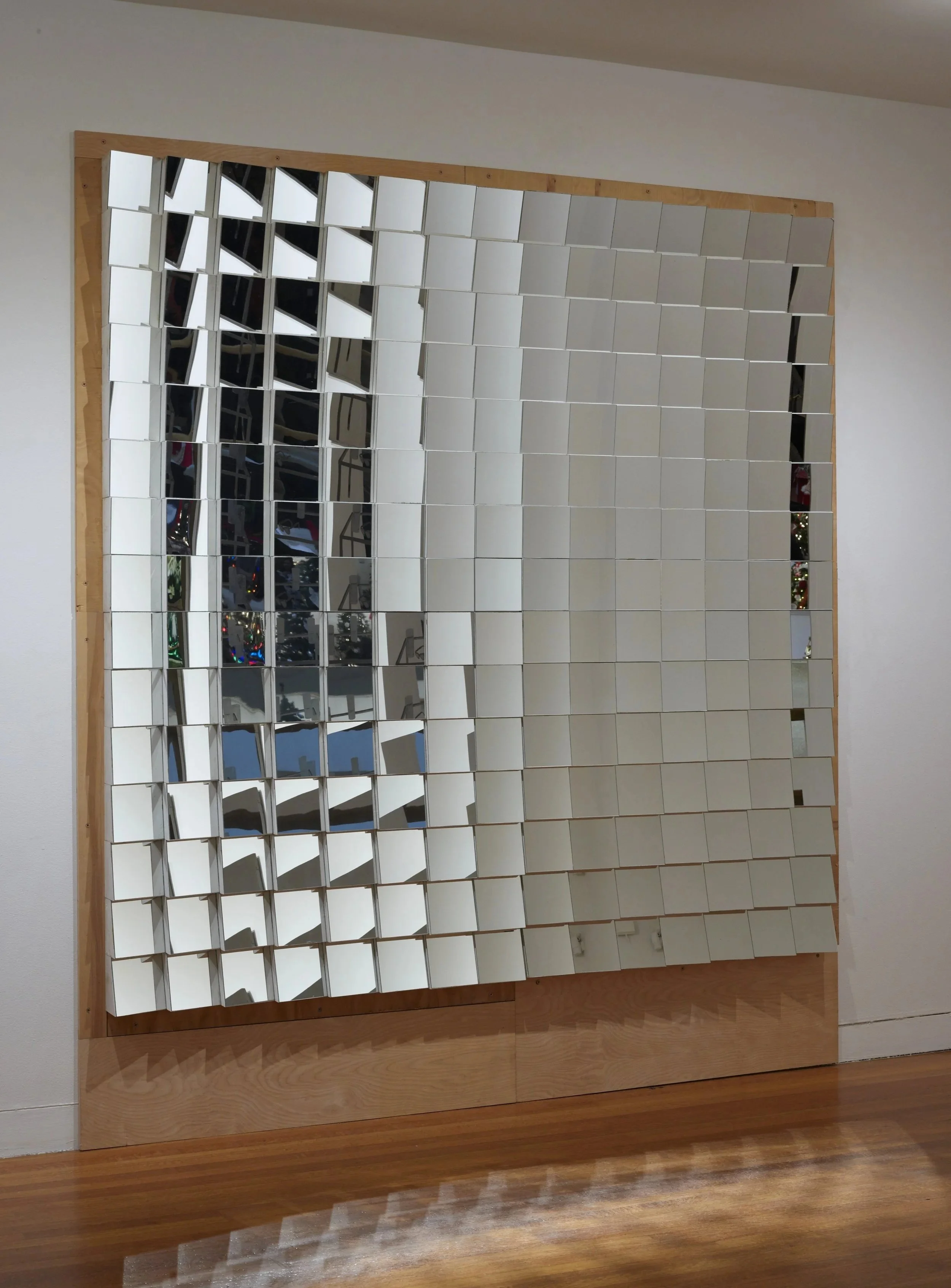 1984 MIRROR I