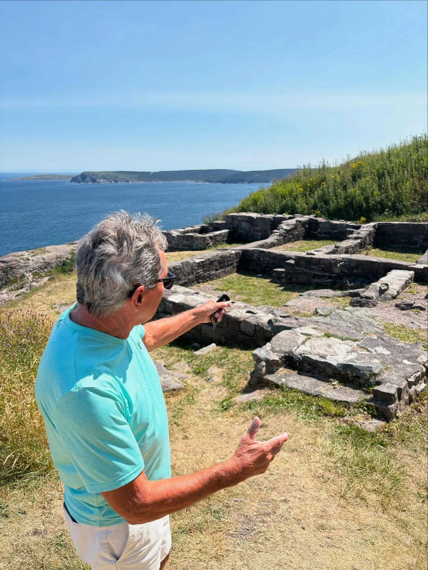 There was once a French Cantina here! 

Views 10/10
#nlhistory #nltourguide
